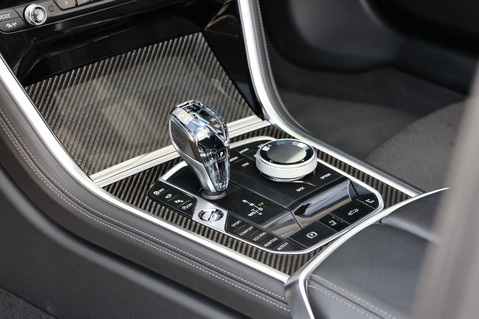 BMW 840i xDrive Steptronic M-Sport (CH)-image-14