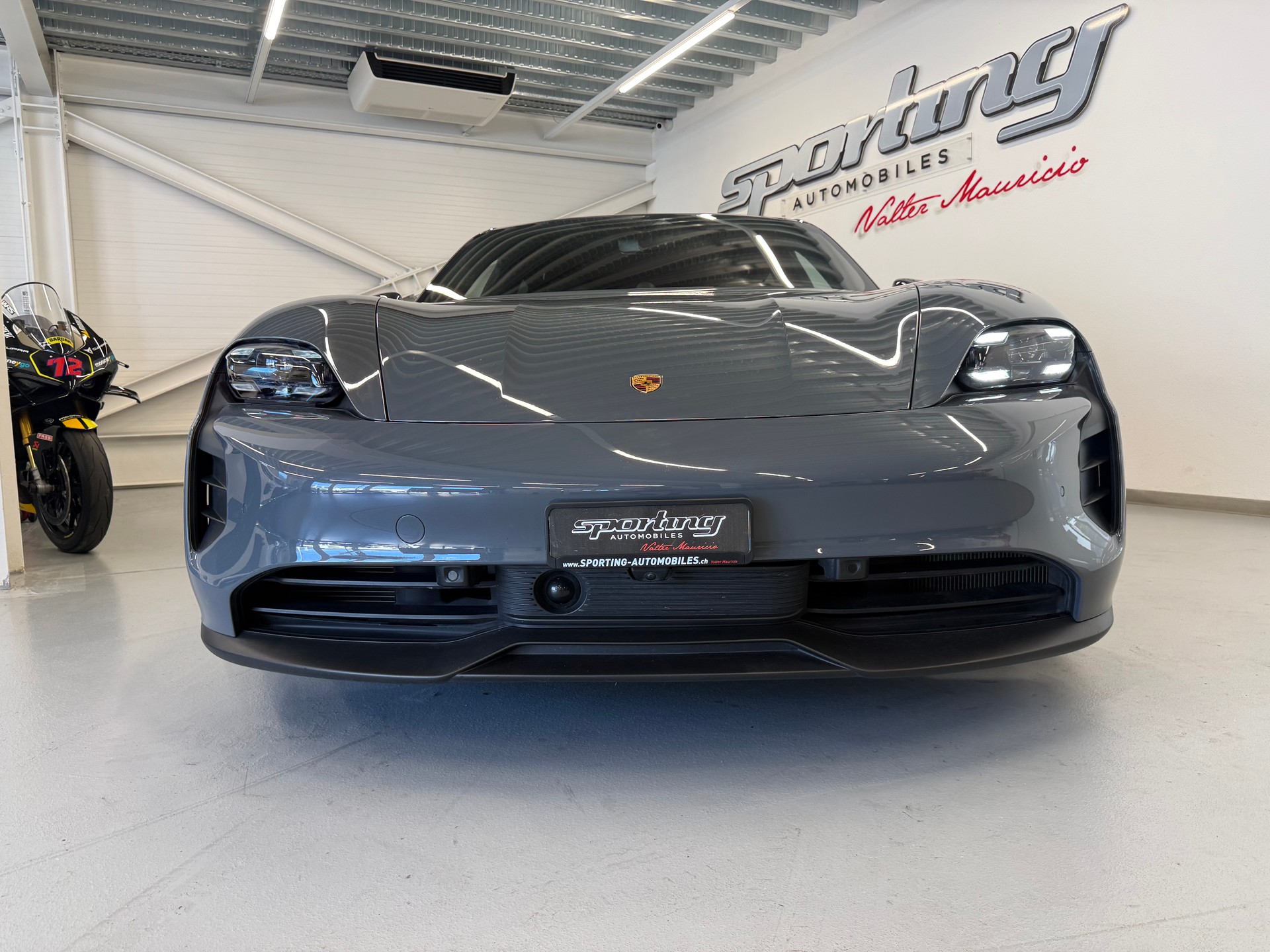 PORSCHE Taycan GTS Sport Turismo Performance Plus 93,4kWh-image-4