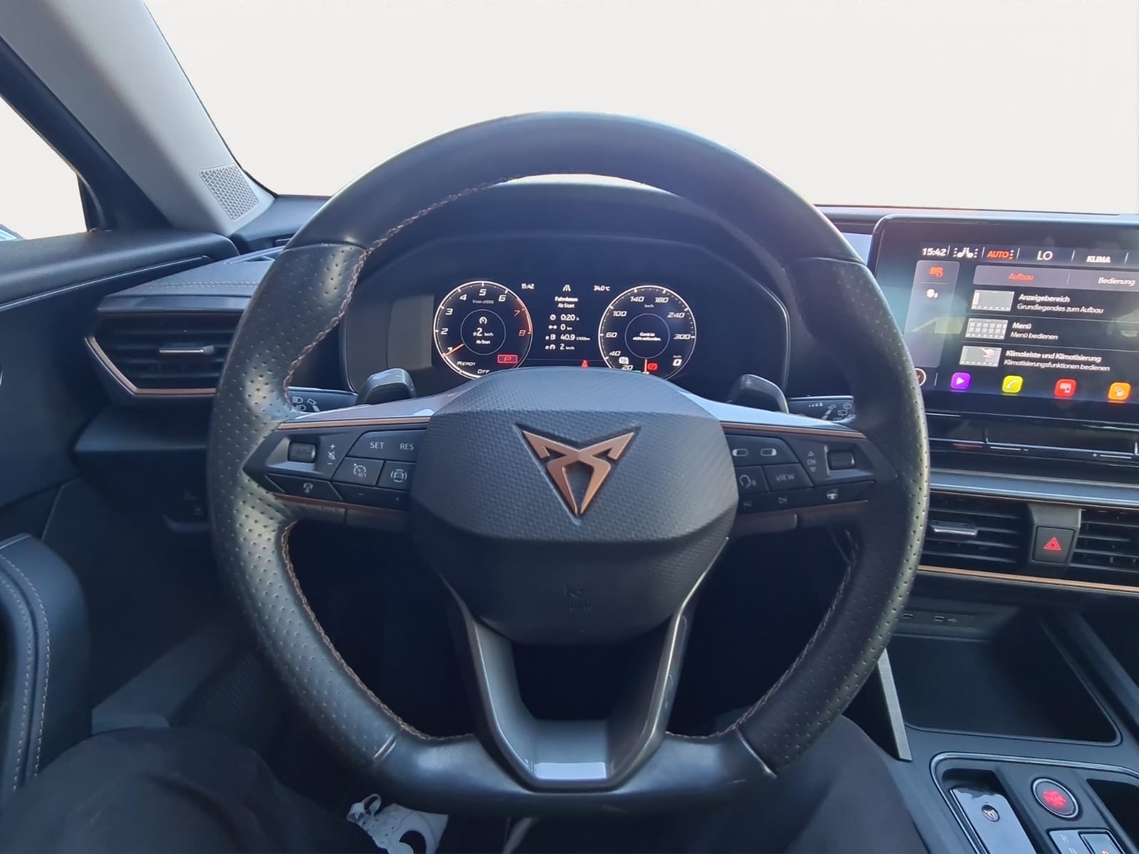 CUPRA Formentor 1.5 TSI DSG-image-11