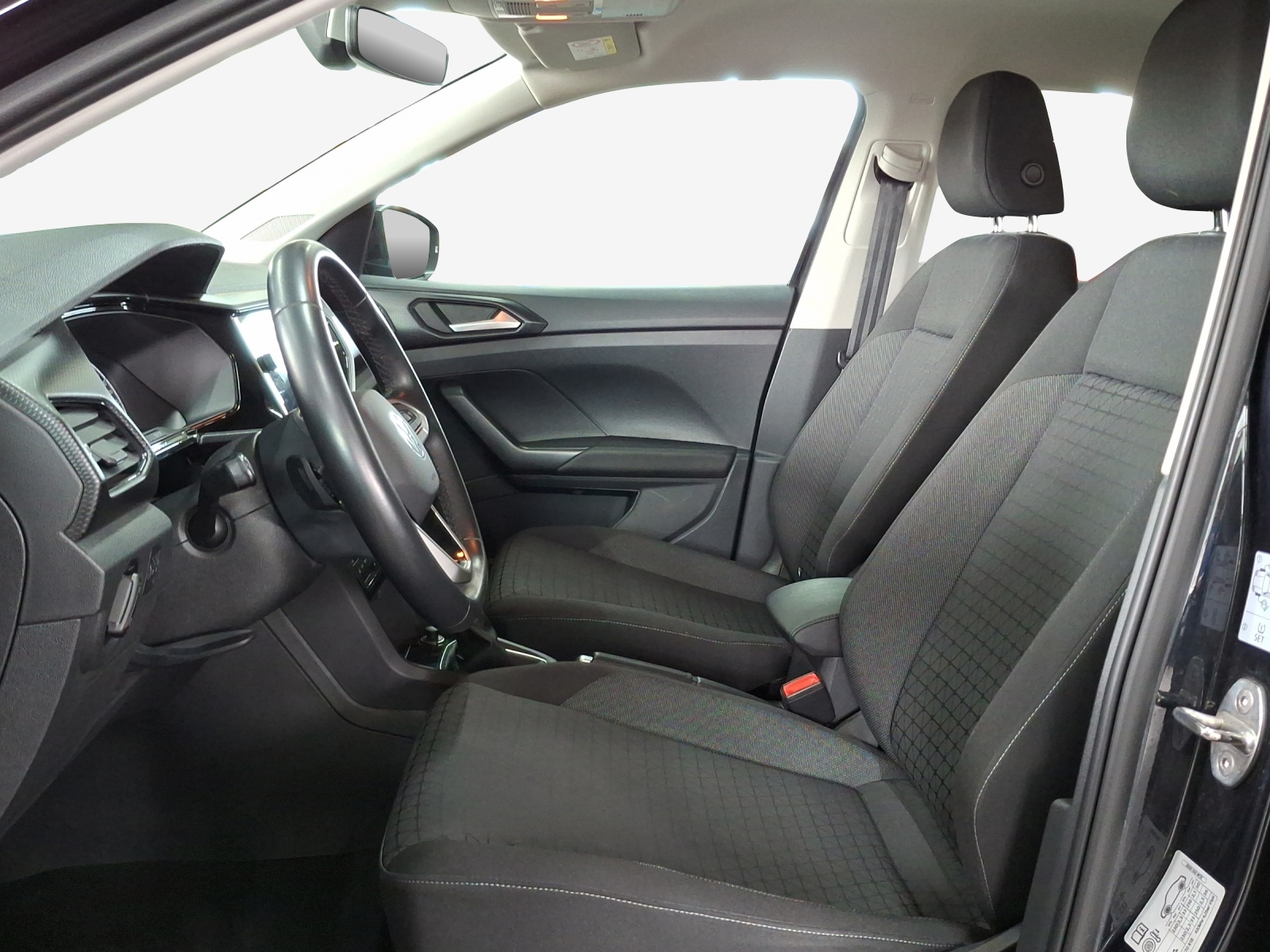 VW T-Cross 1.0 TSI Life DSG-image-7