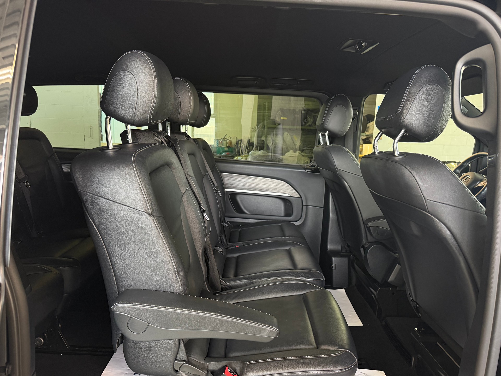 MERCEDES-BENZ V 300 d extralang Avantgarde 9G-Tronic | Ab MFK 01.2026 | Mercedes Garantie | Elektrische Türen L+R | 8-Plätzer-image-16