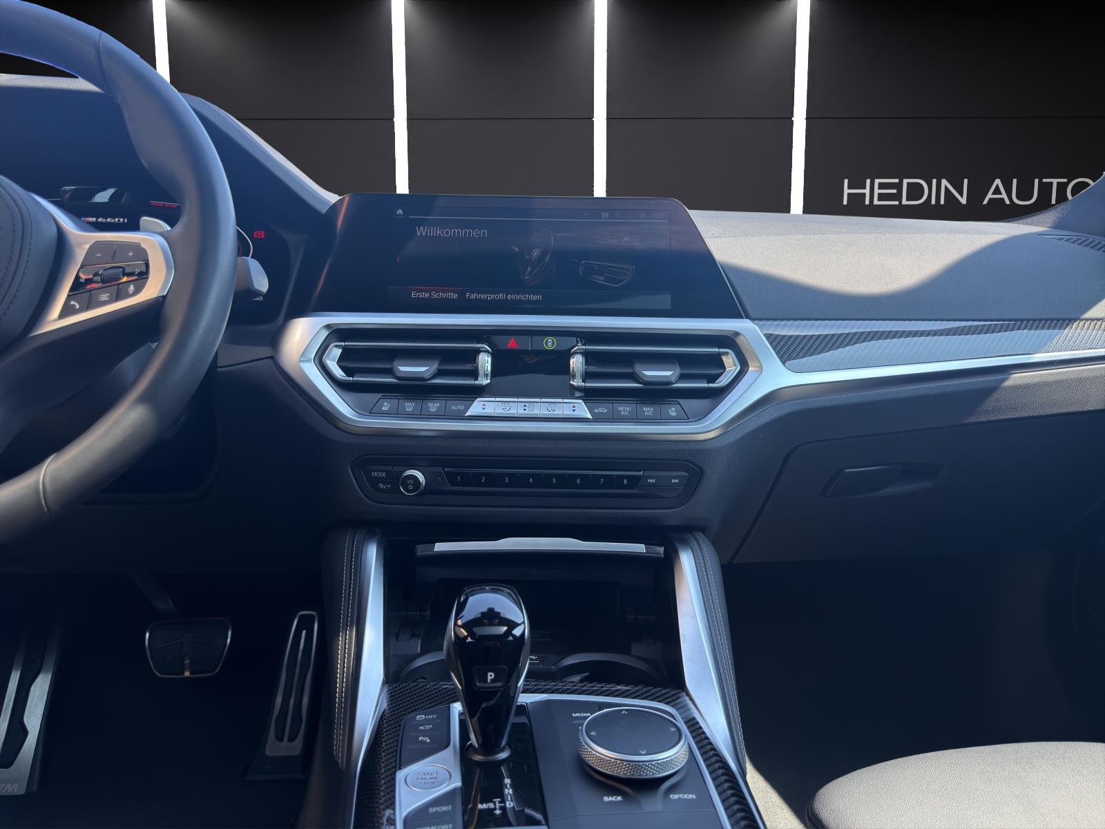 BMW M440i xDrive Gran Coupé-image-12