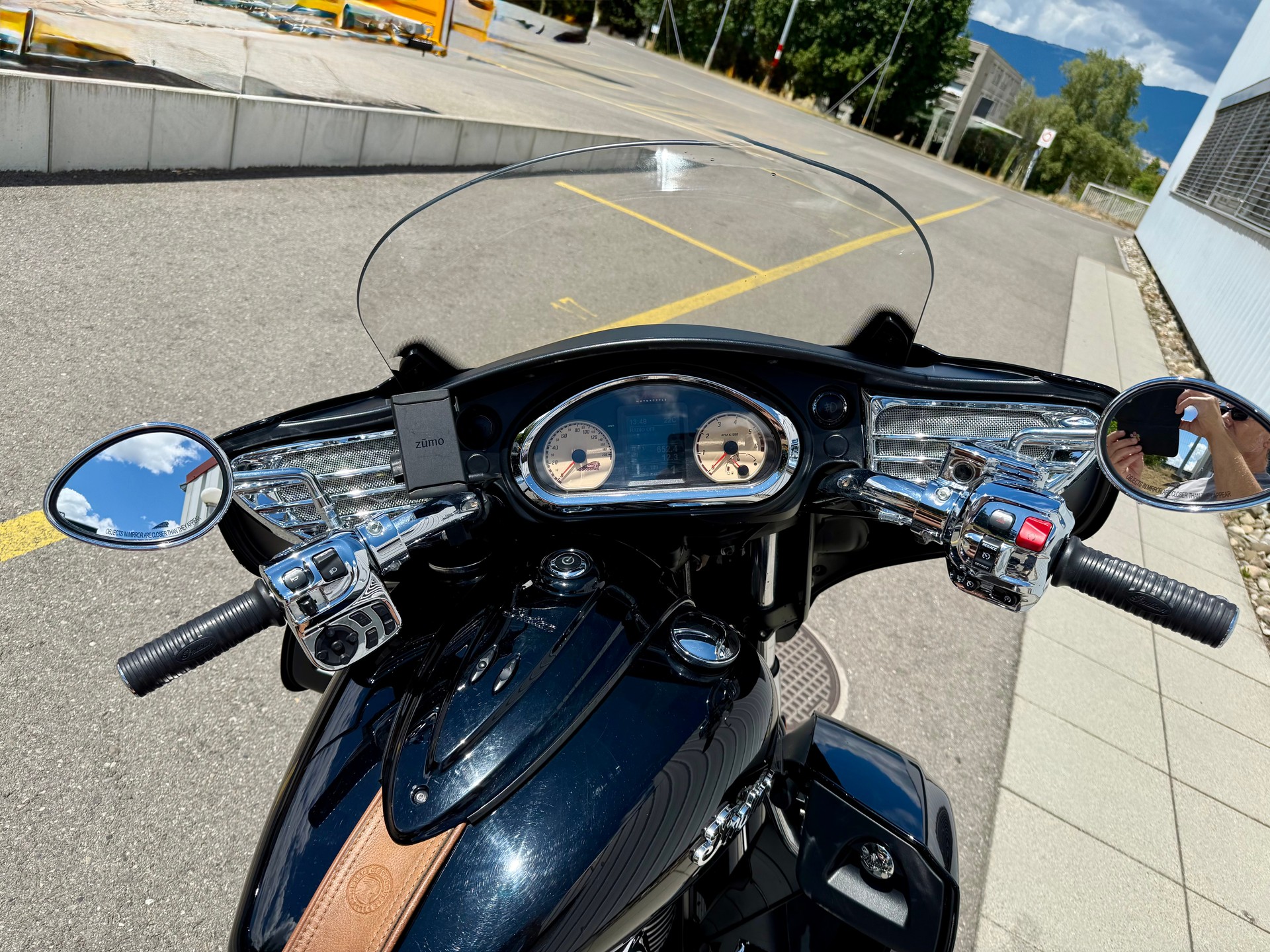 INDIAN Roadmaster-image-1