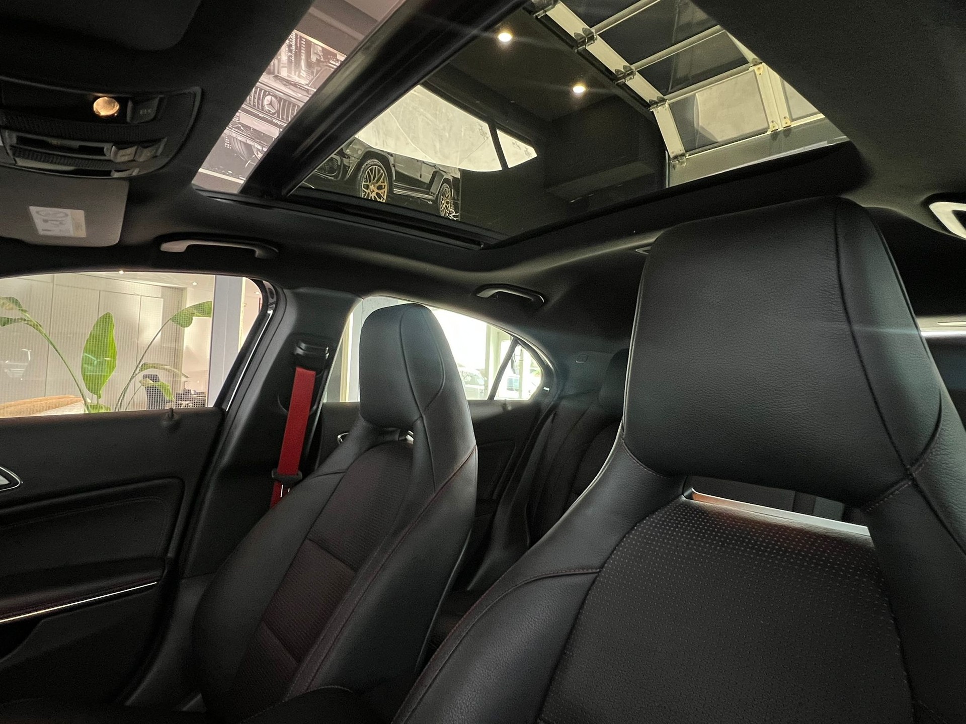 MERCEDES-BENZ A 45 AMG 4Matic Speedshift 7G-DCT-image-15
