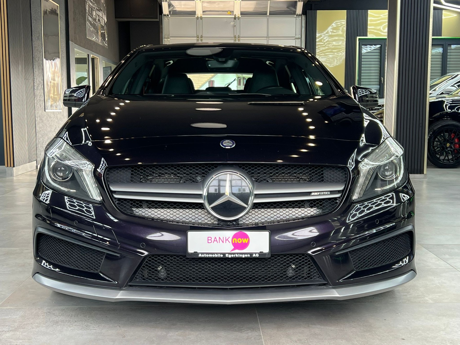 MERCEDES-BENZ A 45 AMG 4Matic Speedshift 7G-DCT-showroom-element-1