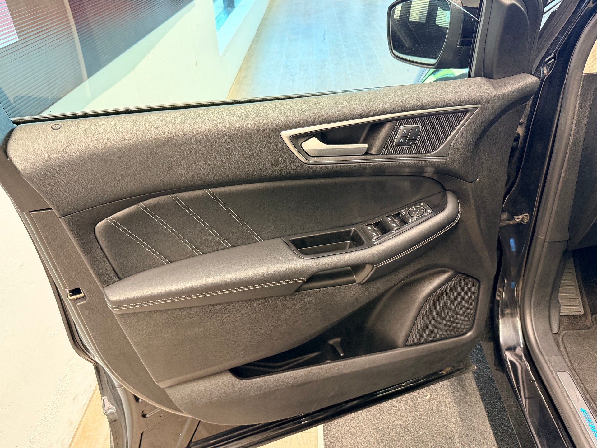 FORD Edge 2.0 TDCi Sport 4WD PowerShift-image-11