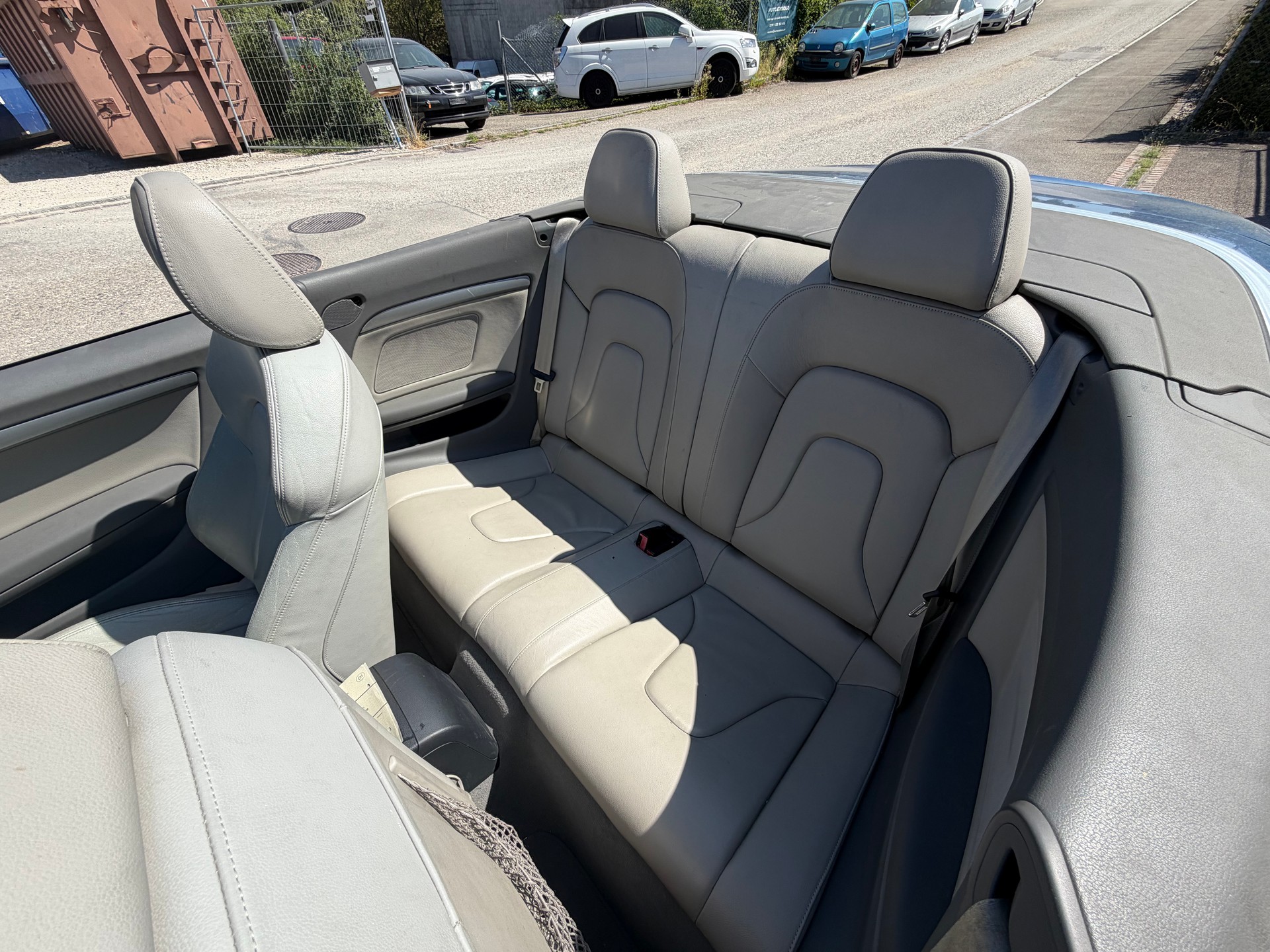 AUDI A5 Cabriolet 2.0 TFSI-image-9