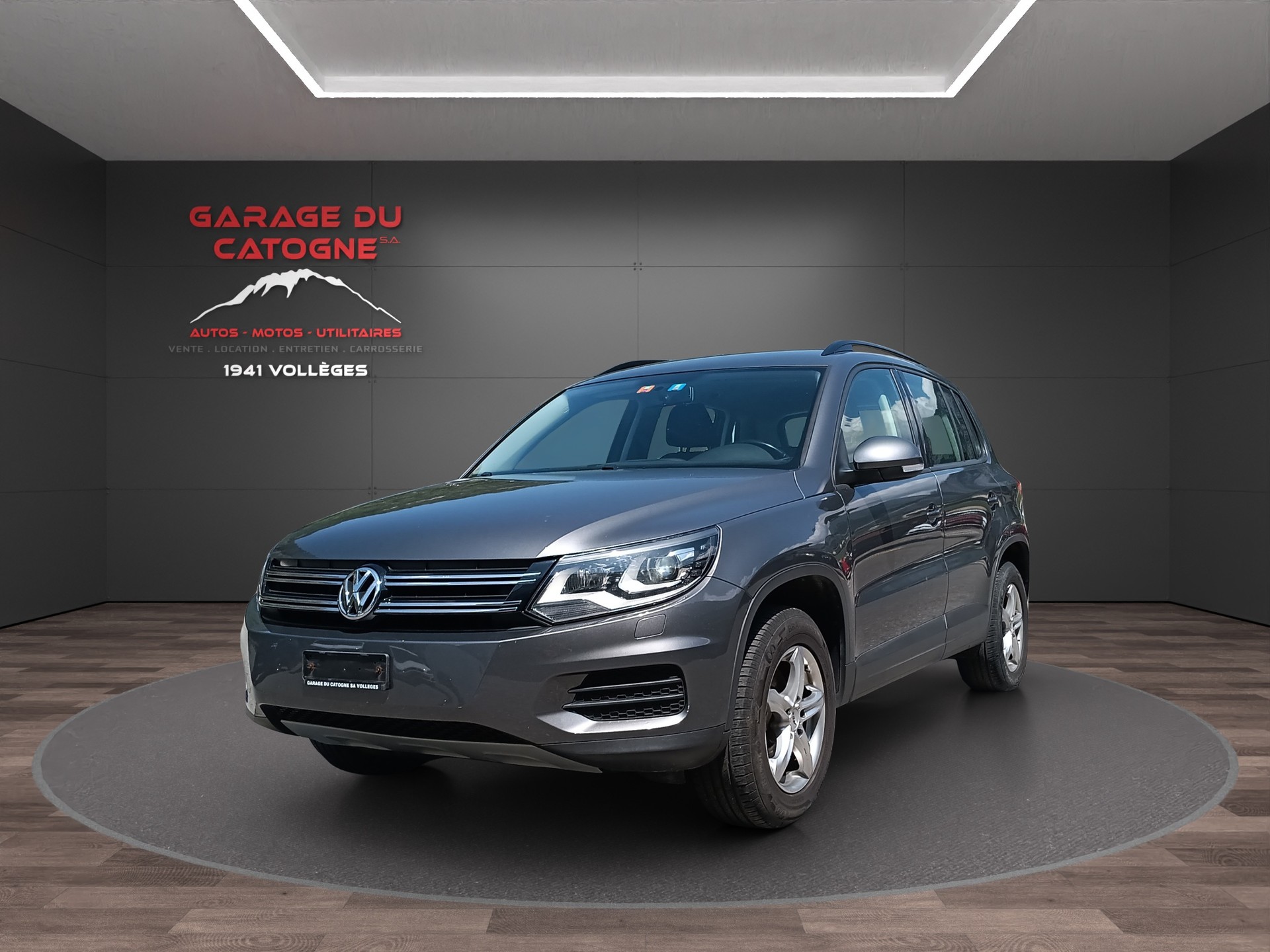 VW Tiguan 2.0 TDI BlueMotion Track&Field 4Motion-showroom-element-1