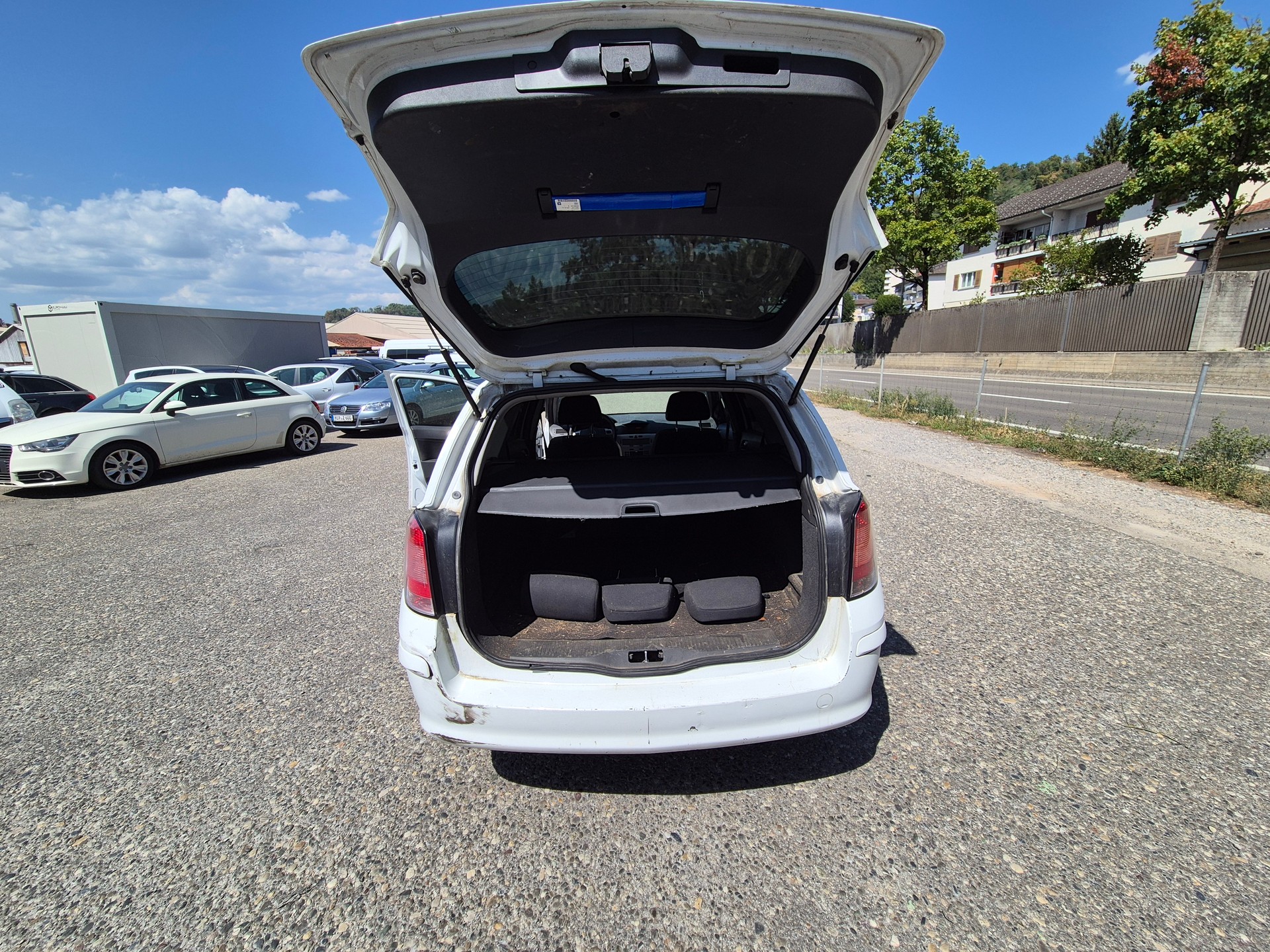 OPEL Astra Caravan 1.6i 16V Enjoy-image-10
