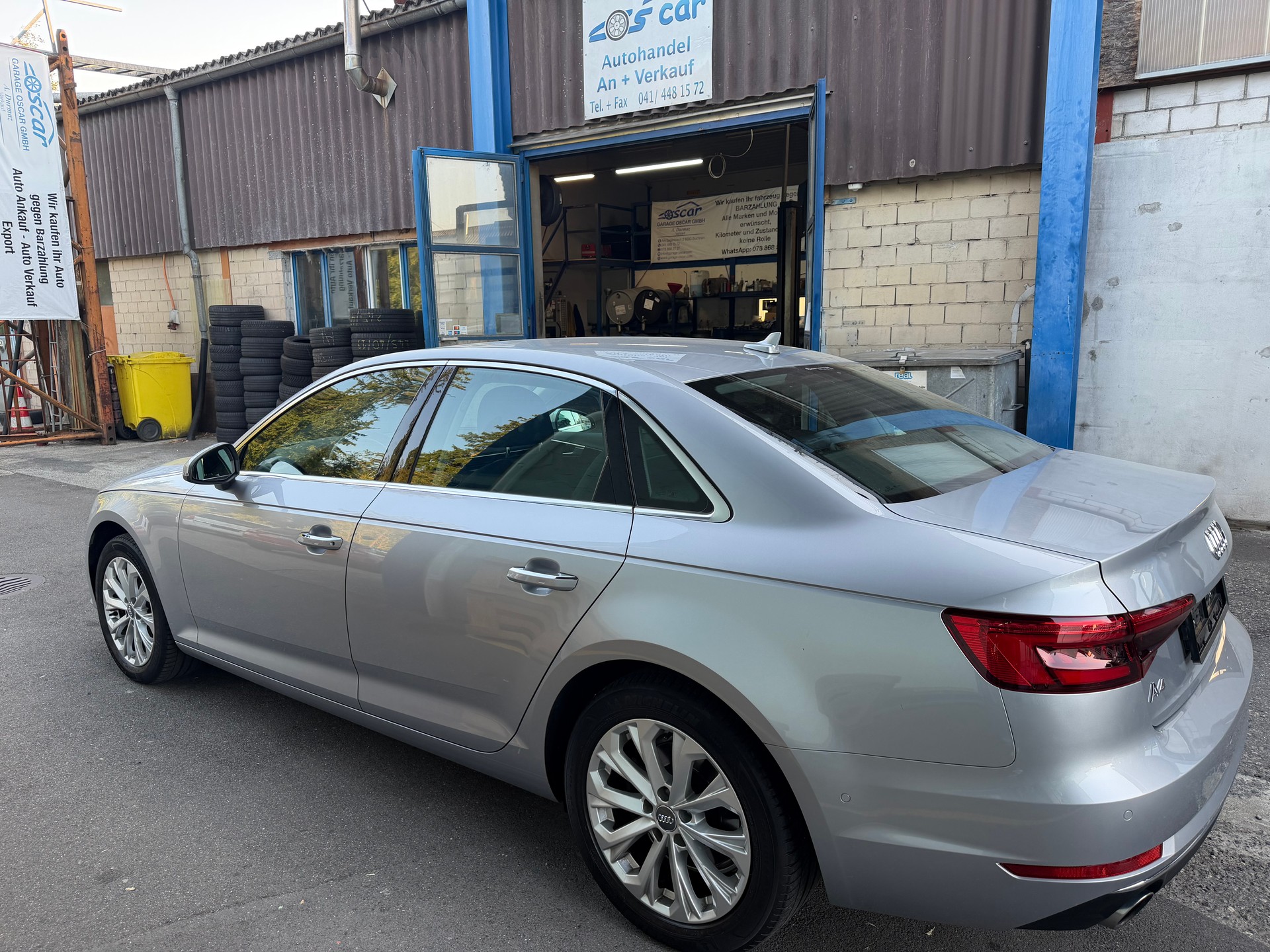 AUDI A4 Limousine 2.0 TFSI S-tronic-image-1