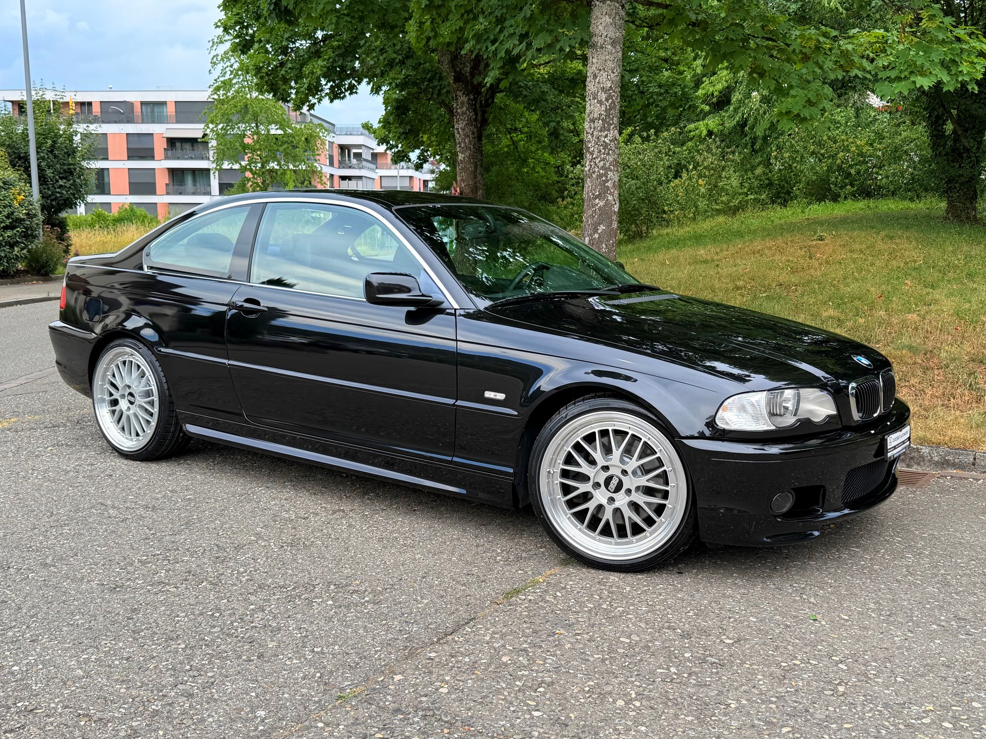 BMW 330Ci Coupé-image-5