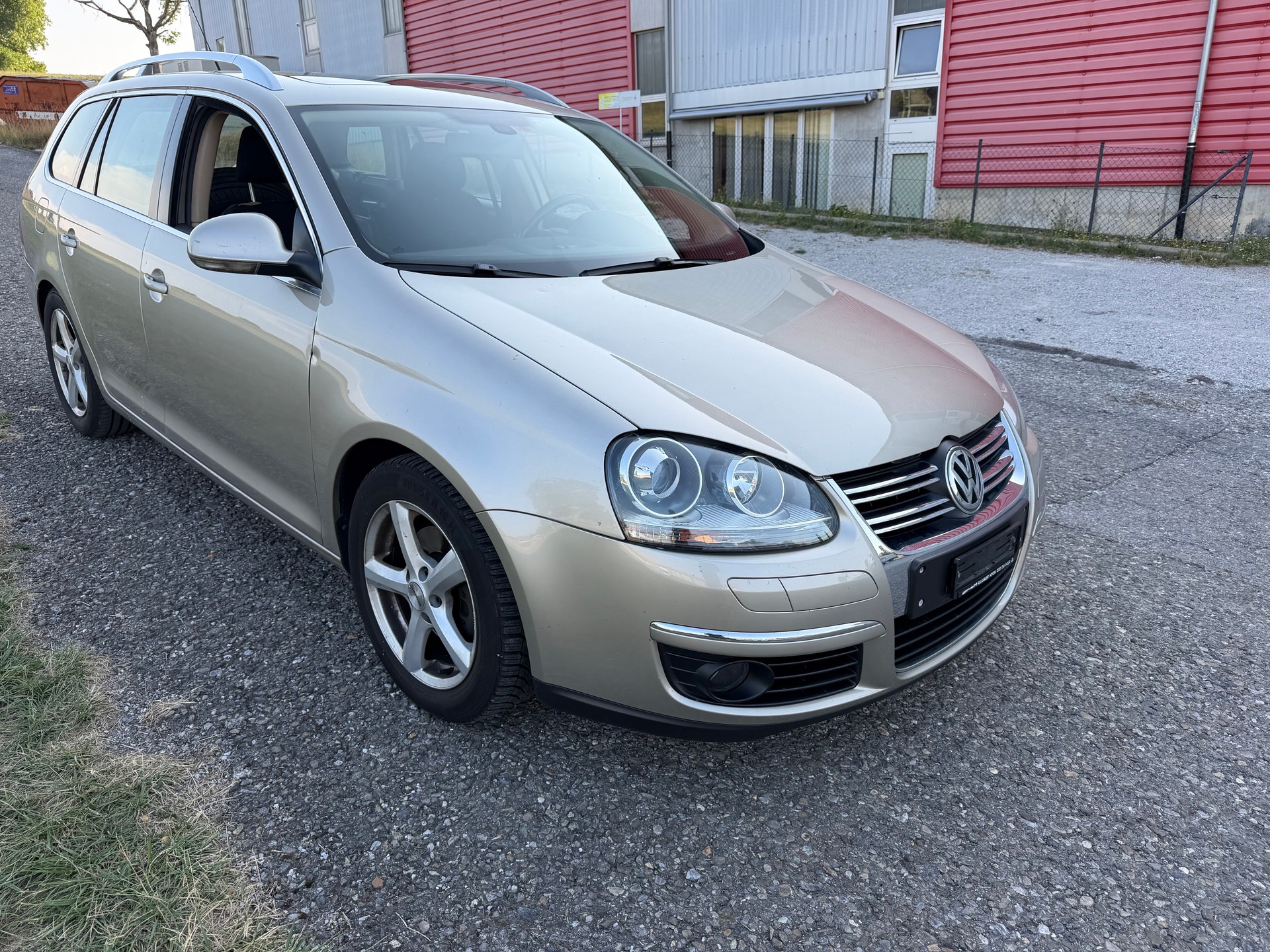 VW Golf var. 1,4 TSI Automatique véhicule pour handicapés-image-2