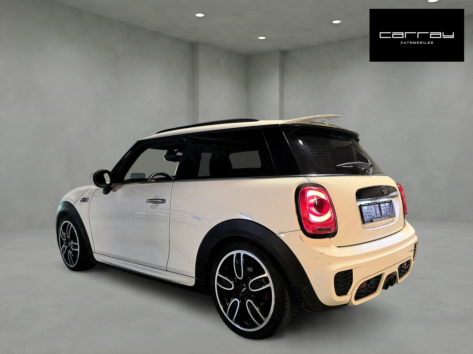 MINI Cooper John Cooper Works Steptronic-showroom-element-3