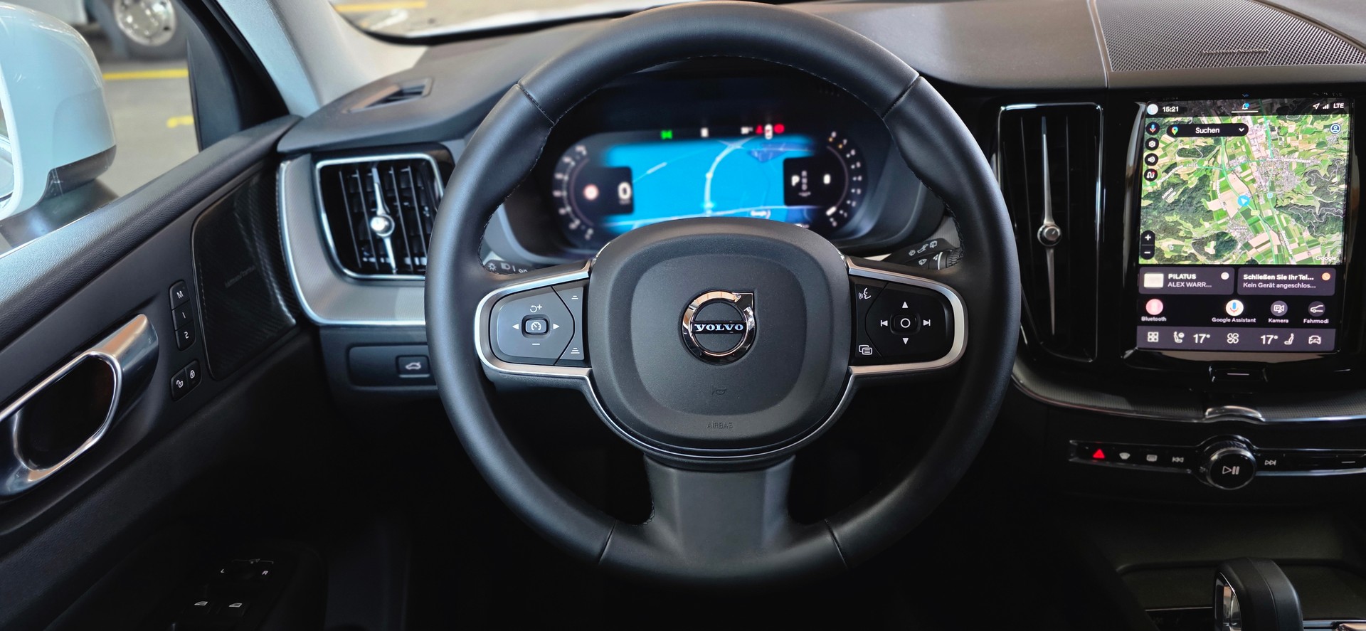 VOLVO XC60 B5 Benzin Mild Hybrid AWD Core Geartronic-image-11