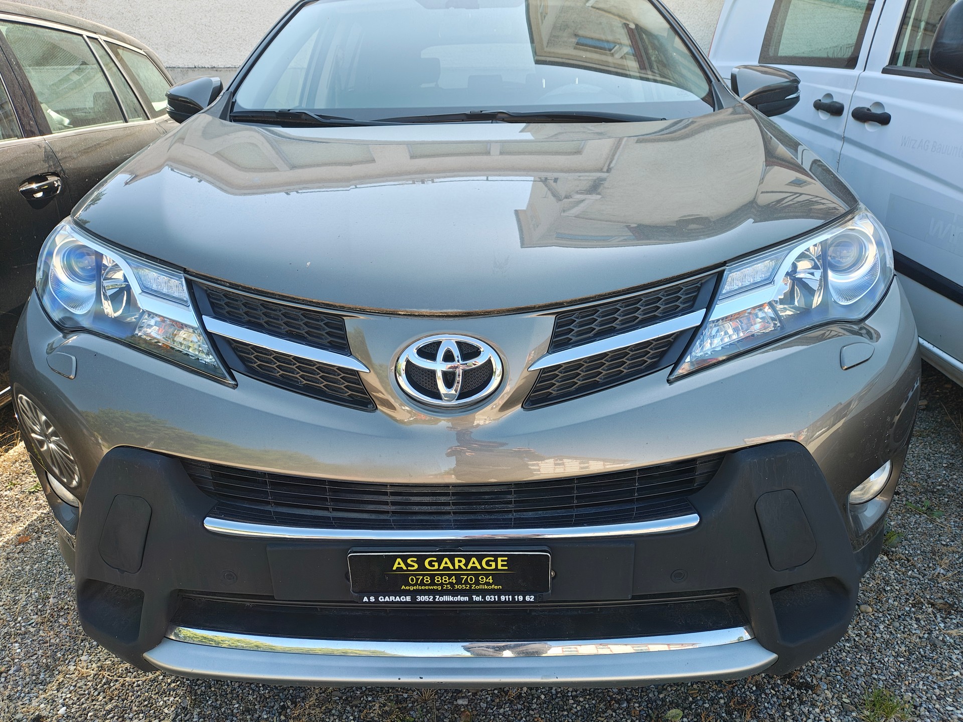 TOYOTA RAV-4 2.2D-CAT Sol Premium AT-image-1
