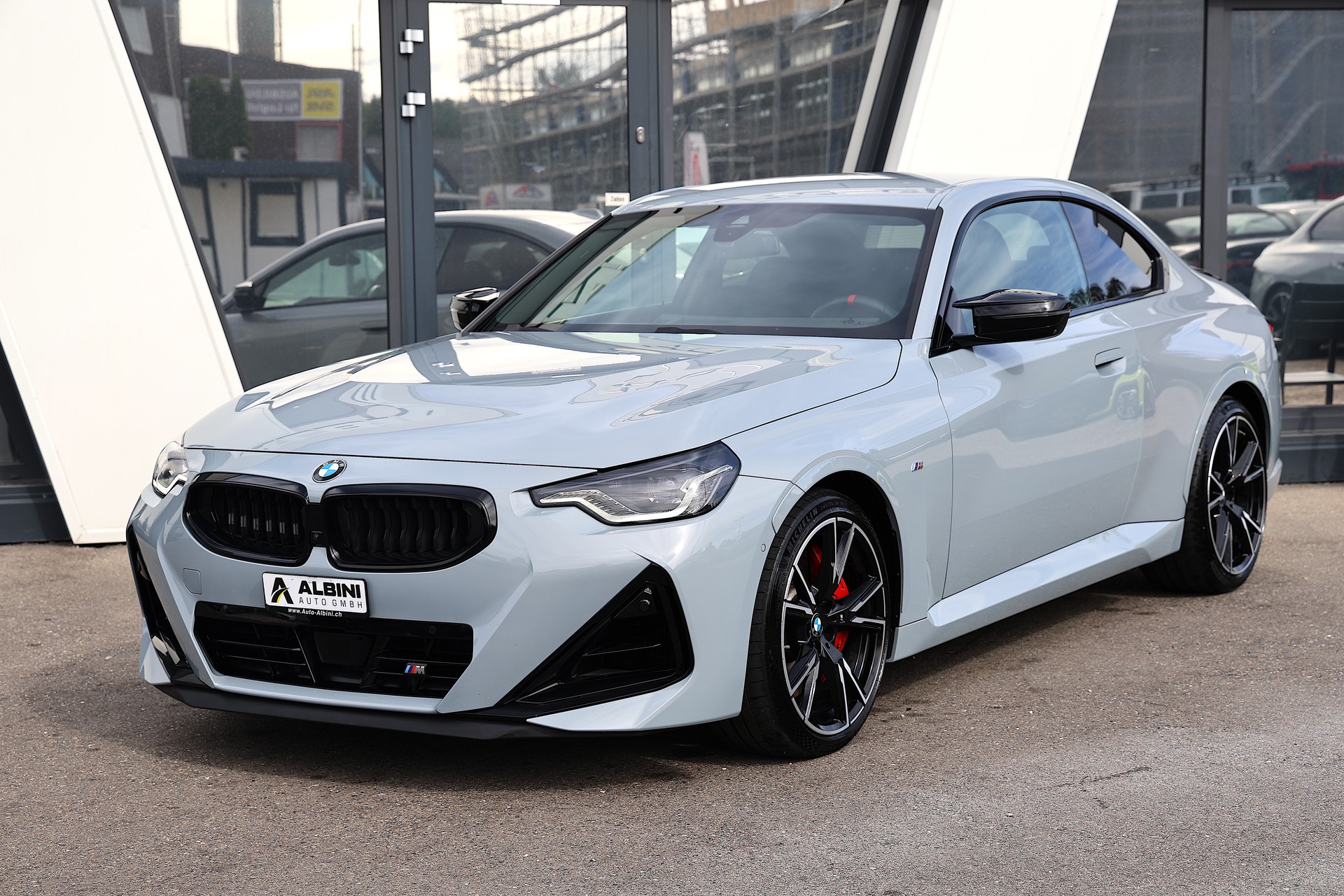 BMW M240i xDrive Coupé-showroom-element-1