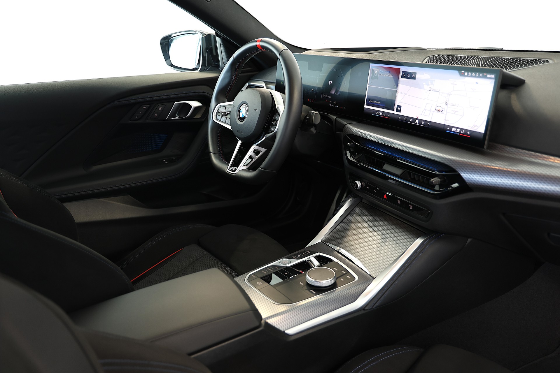 BMW M240i xDrive Coupé-image-14