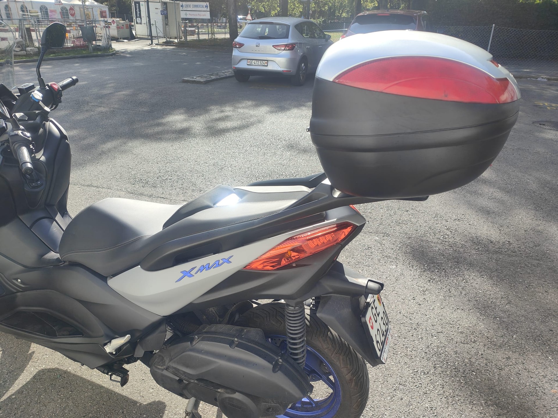 YAMAHA X-Max YP 125-image-3