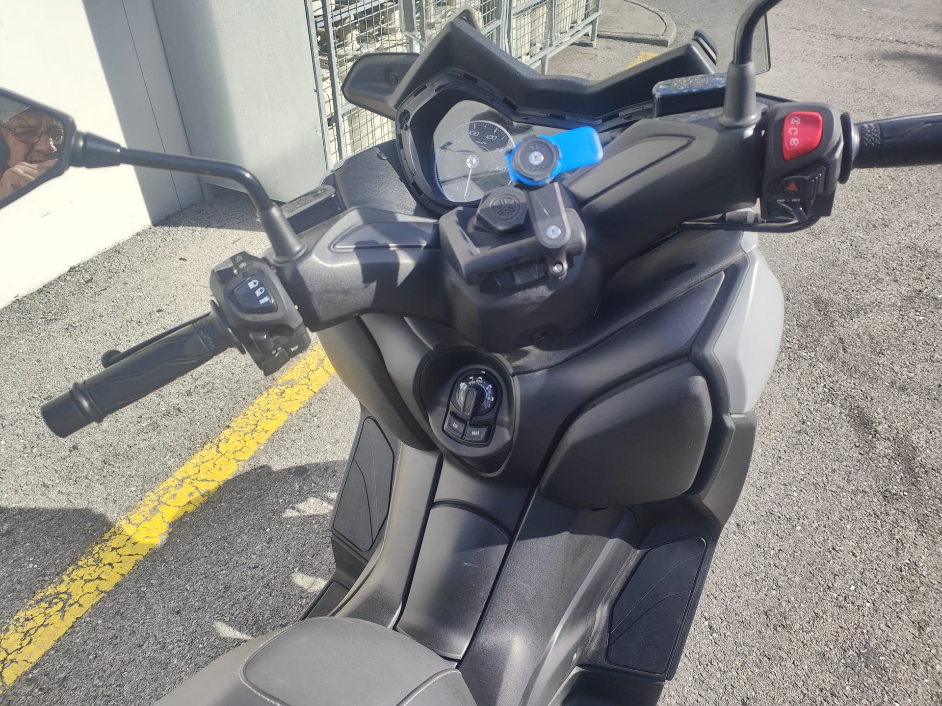 YAMAHA X-Max YP 125-image-1