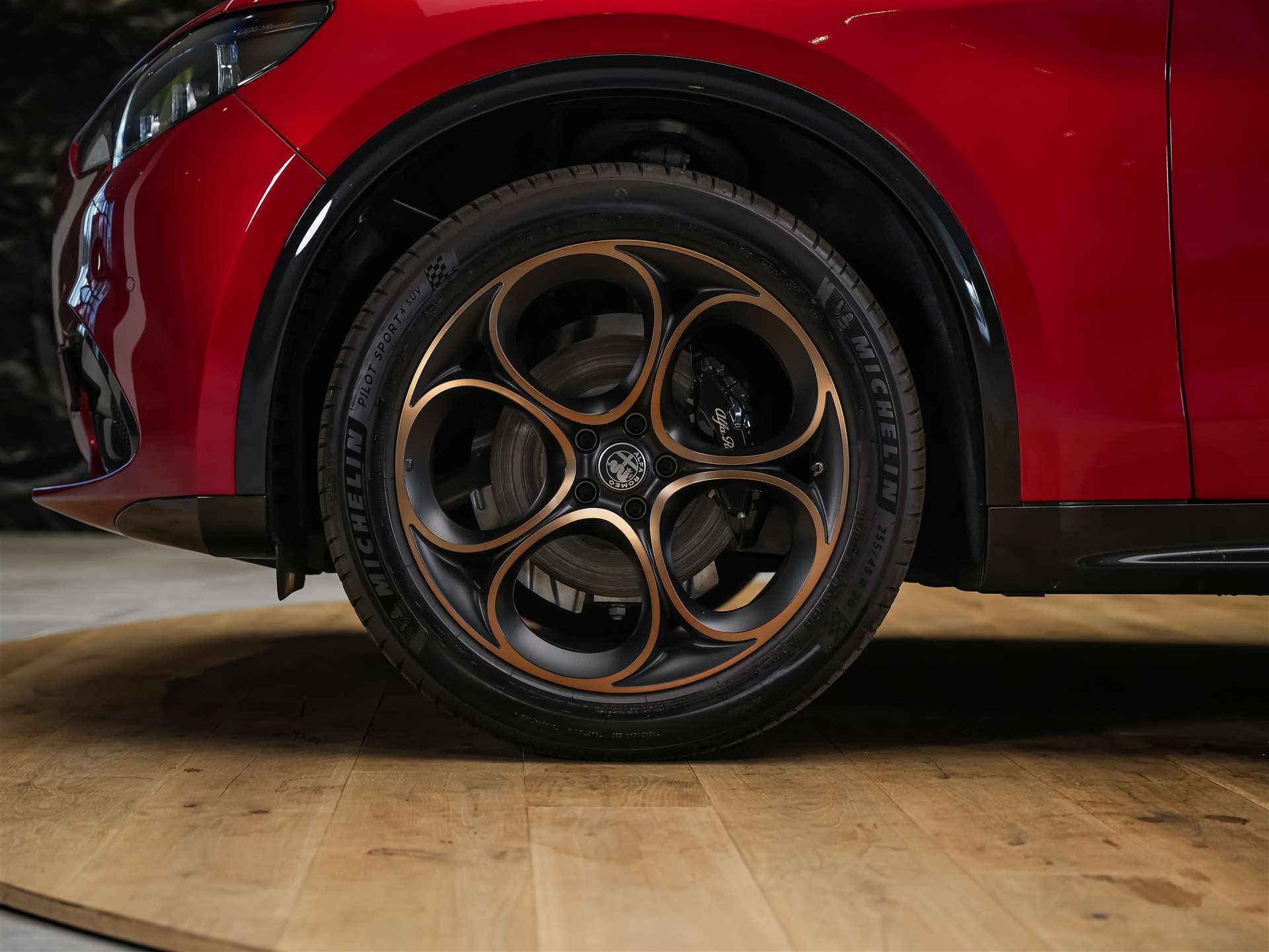 ALFA ROMEO Stelvio 2.0 Intensa Q4 AT8 *SOFORT Verfügbar*Werksgarantie*Panorama*Harman/Kardon*-image-19