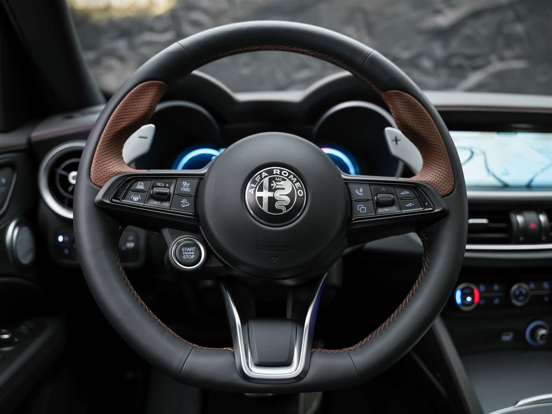 ALFA ROMEO Stelvio 2.0 Intensa Q4 AT8 *SOFORT Verfügbar*Werksgarantie*Panorama*Harman/Kardon*-image-31