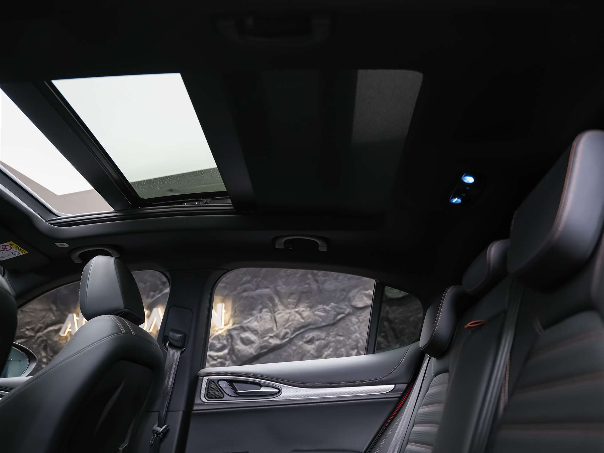 ALFA ROMEO Stelvio 2.0 Intensa Q4 AT8 *SOFORT Verfügbar*Werksgarantie*Panorama*Harman/Kardon*-image-14
