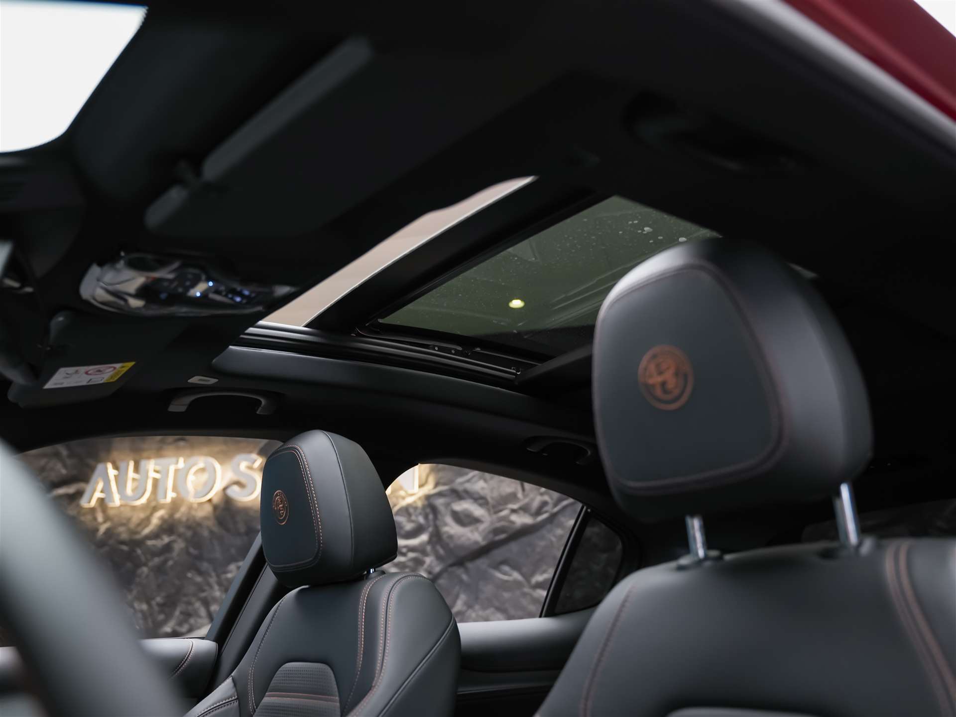 ALFA ROMEO Stelvio 2.0 Intensa Q4 AT8 *SOFORT Verfügbar*Werksgarantie*Panorama*Harman/Kardon*-image-12