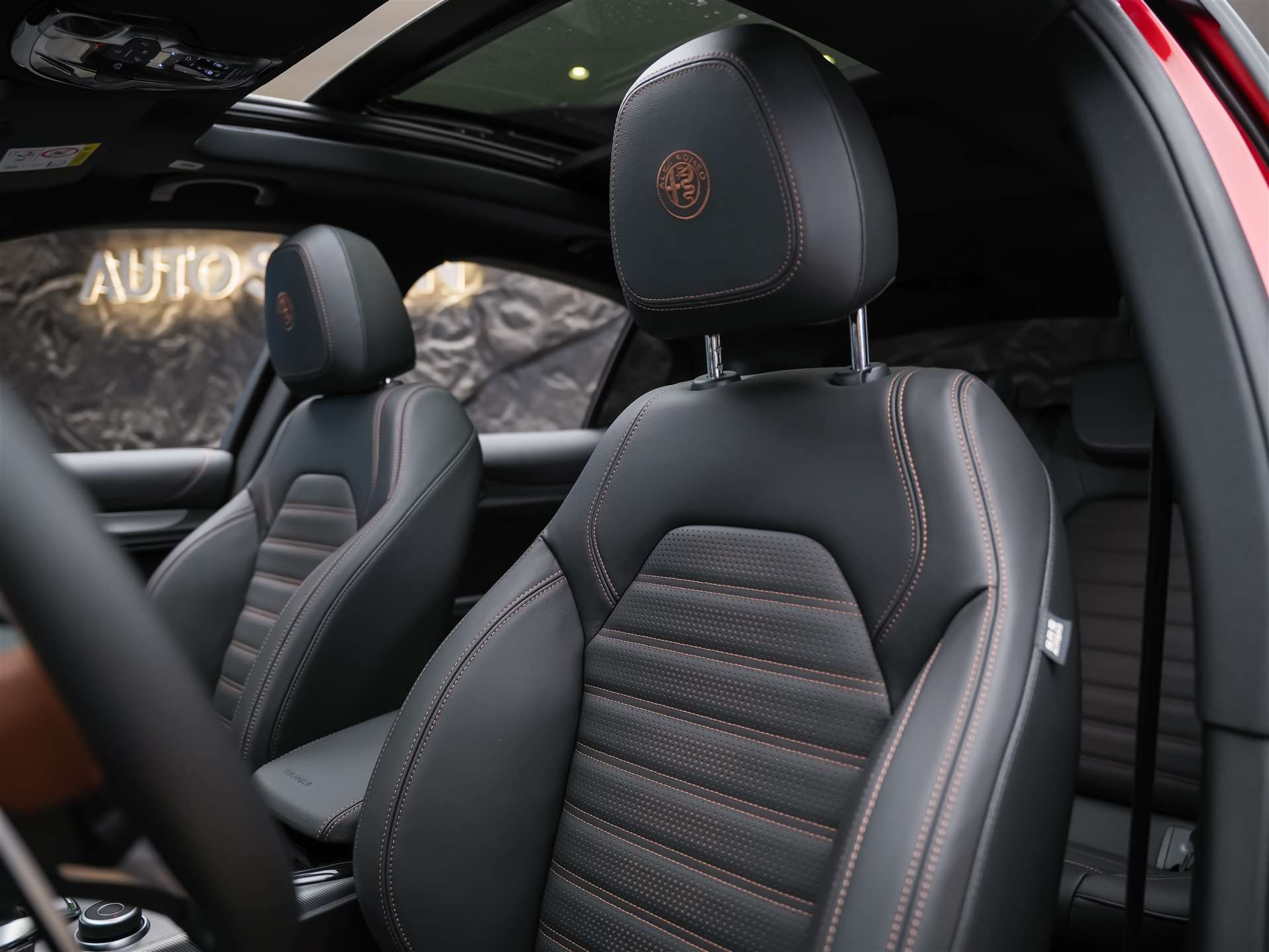 ALFA ROMEO Stelvio 2.0 Intensa Q4 AT8 *SOFORT Verfügbar*Werksgarantie*Panorama*Harman/Kardon*-image-10