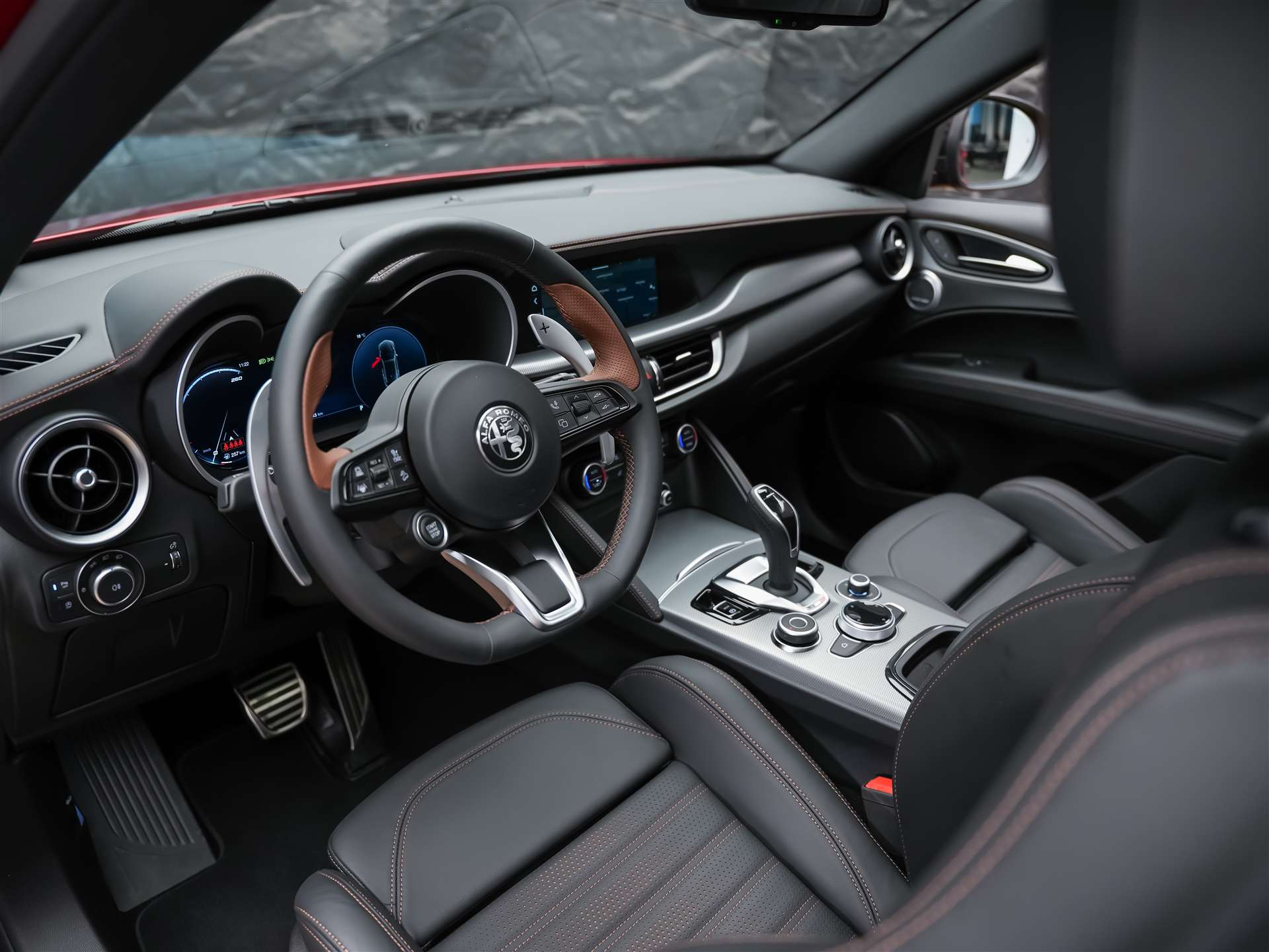 ALFA ROMEO Stelvio 2.0 Intensa Q4 AT8 *SOFORT Verfügbar*Werksgarantie*Panorama*Harman/Kardon*-image-8