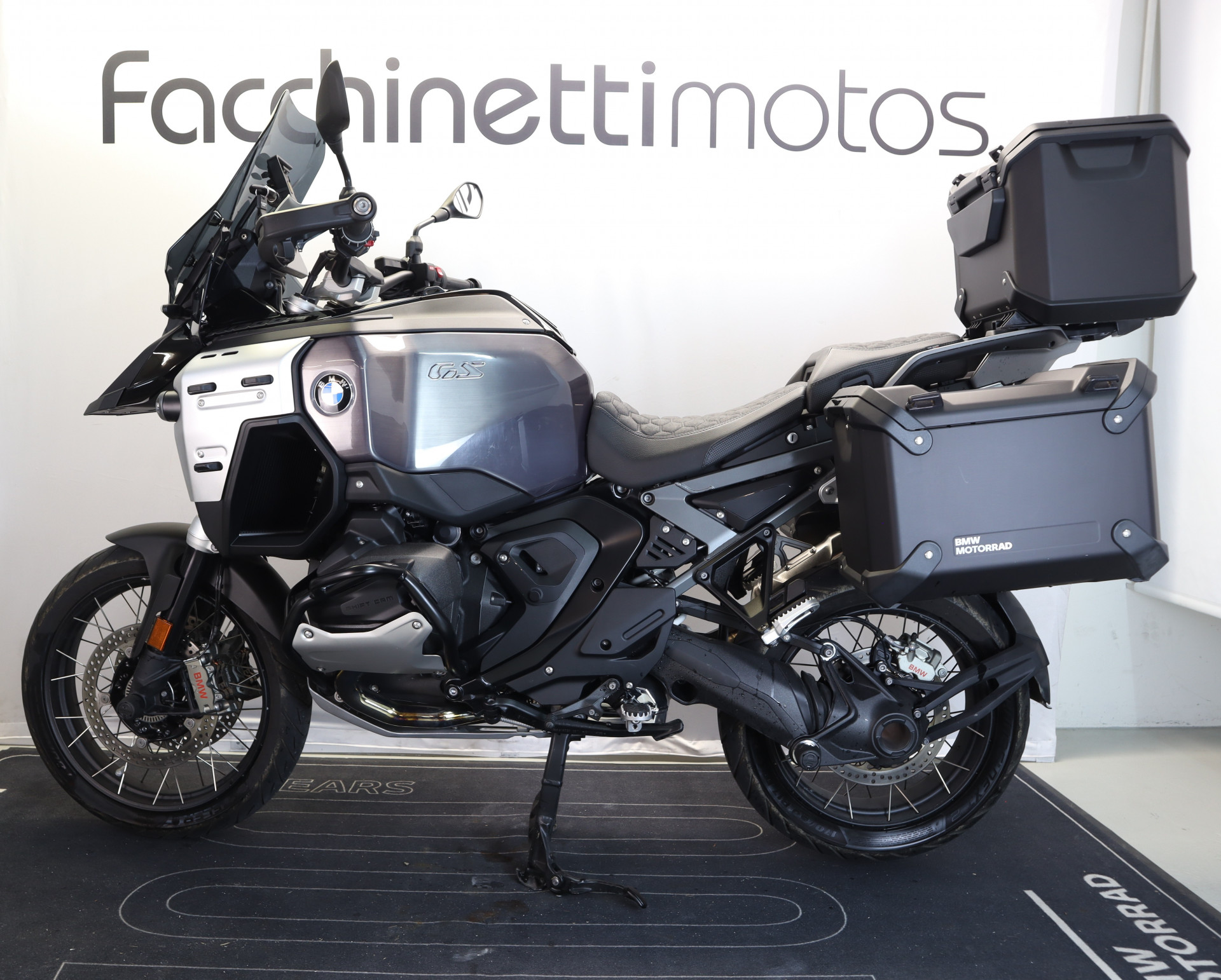 BMW R 1300 GS Adventure ASA ** Garantie Constructeur jusqu'en 04.2030 **-image-1
