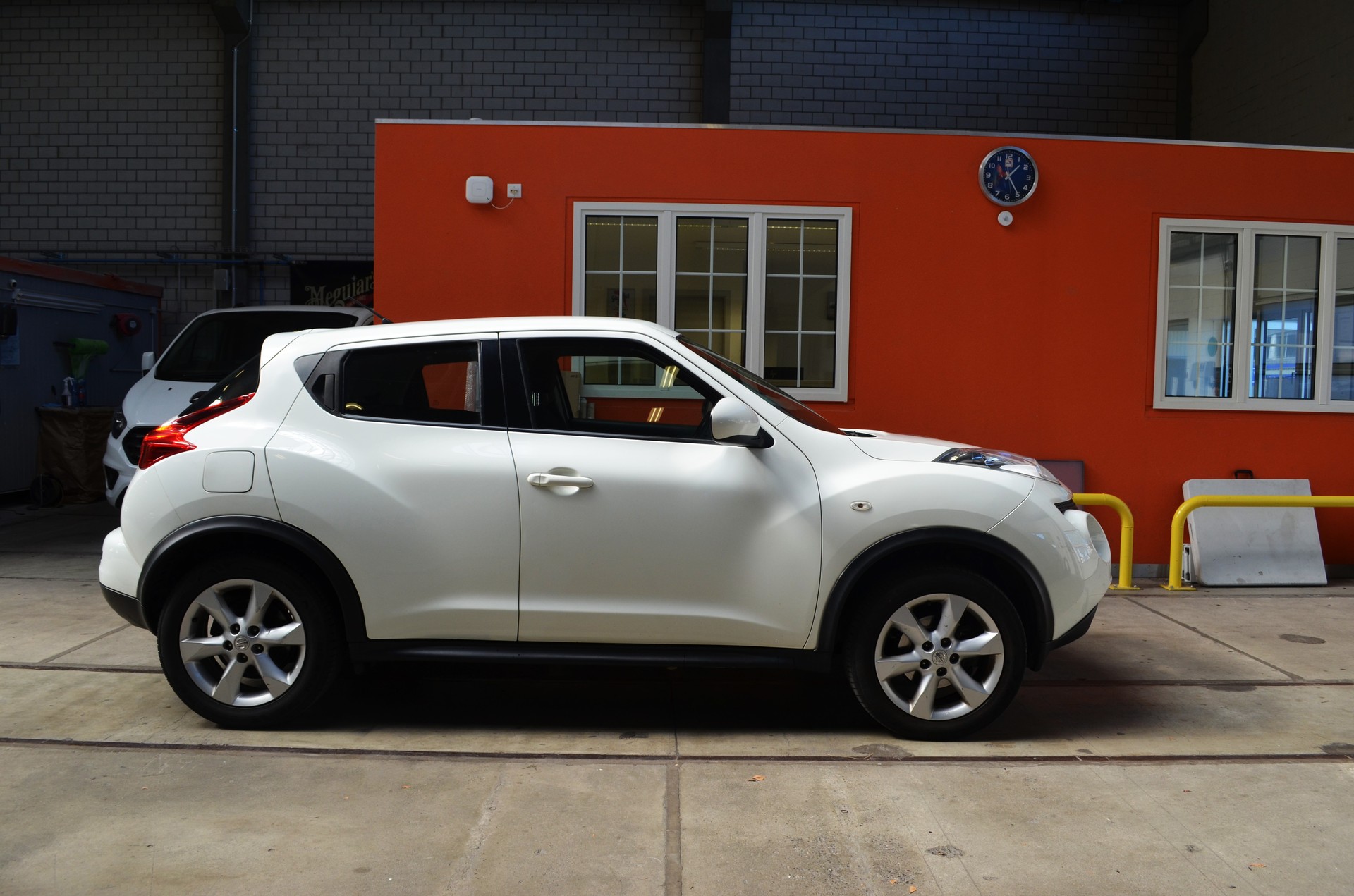 NISSAN Juke 1.6 tekna-image-3