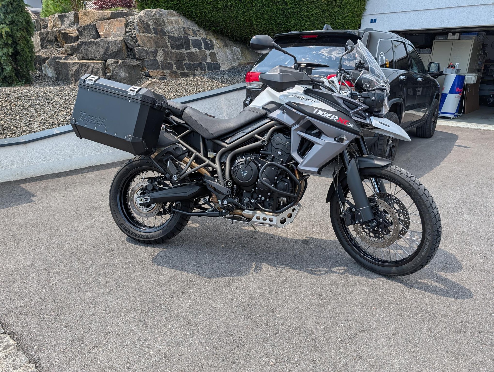 TRIUMPH Tiger 800 XCx ABS-image-2