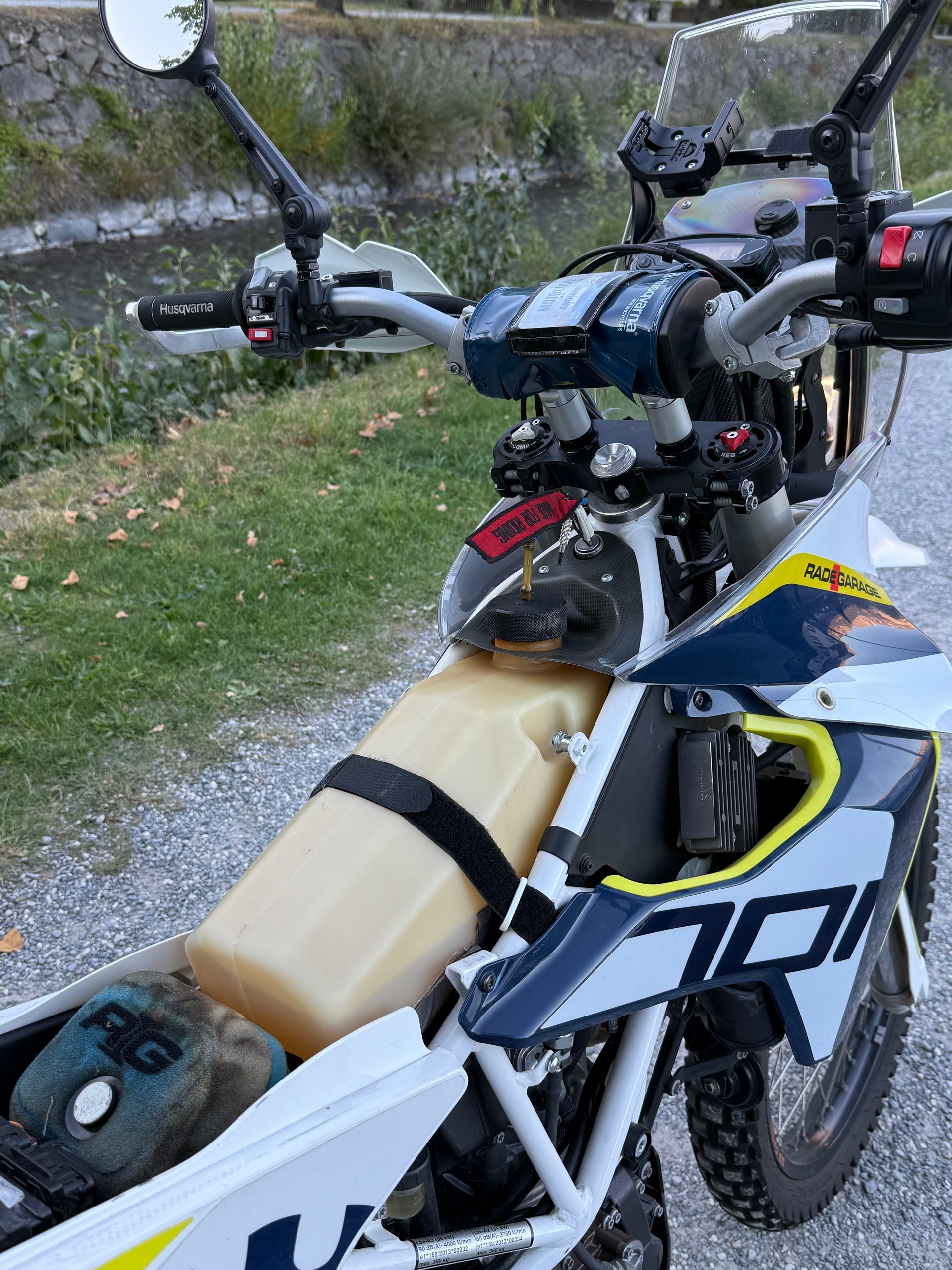 HUSQVARNA 701 Enduro-image-3