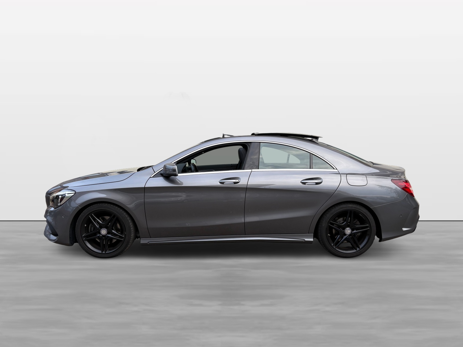 MERCEDES-BENZ CLA 250 AMG Line 7G-DCT 4Matic-showroom-element-2