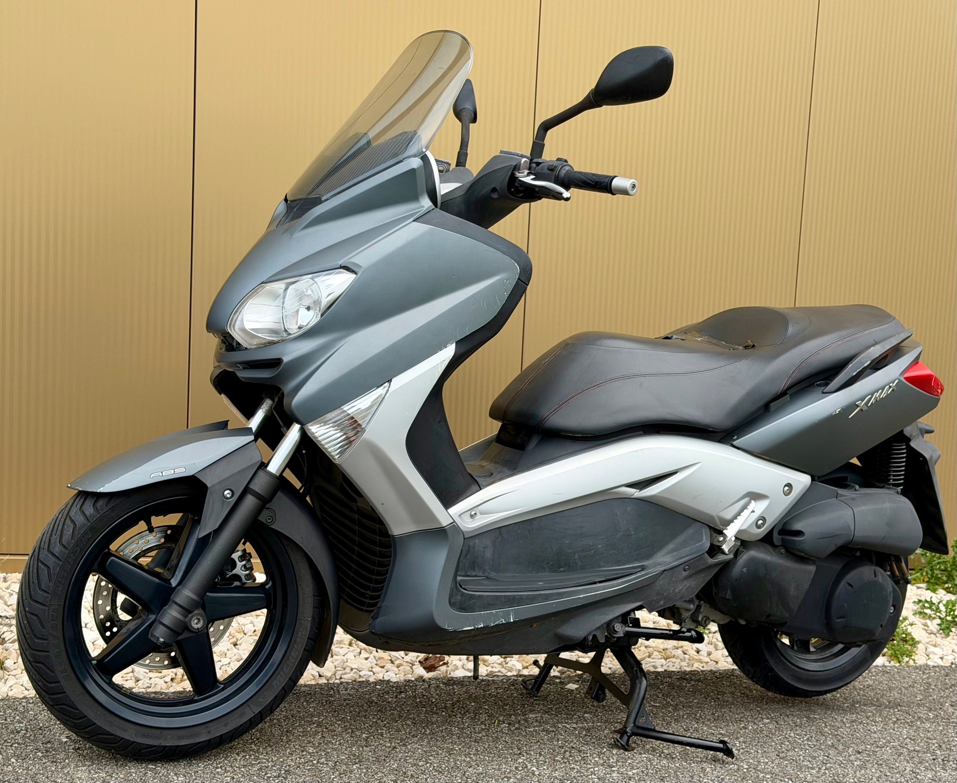 YAMAHA X-MaxYP 250 RA ABS-image-9