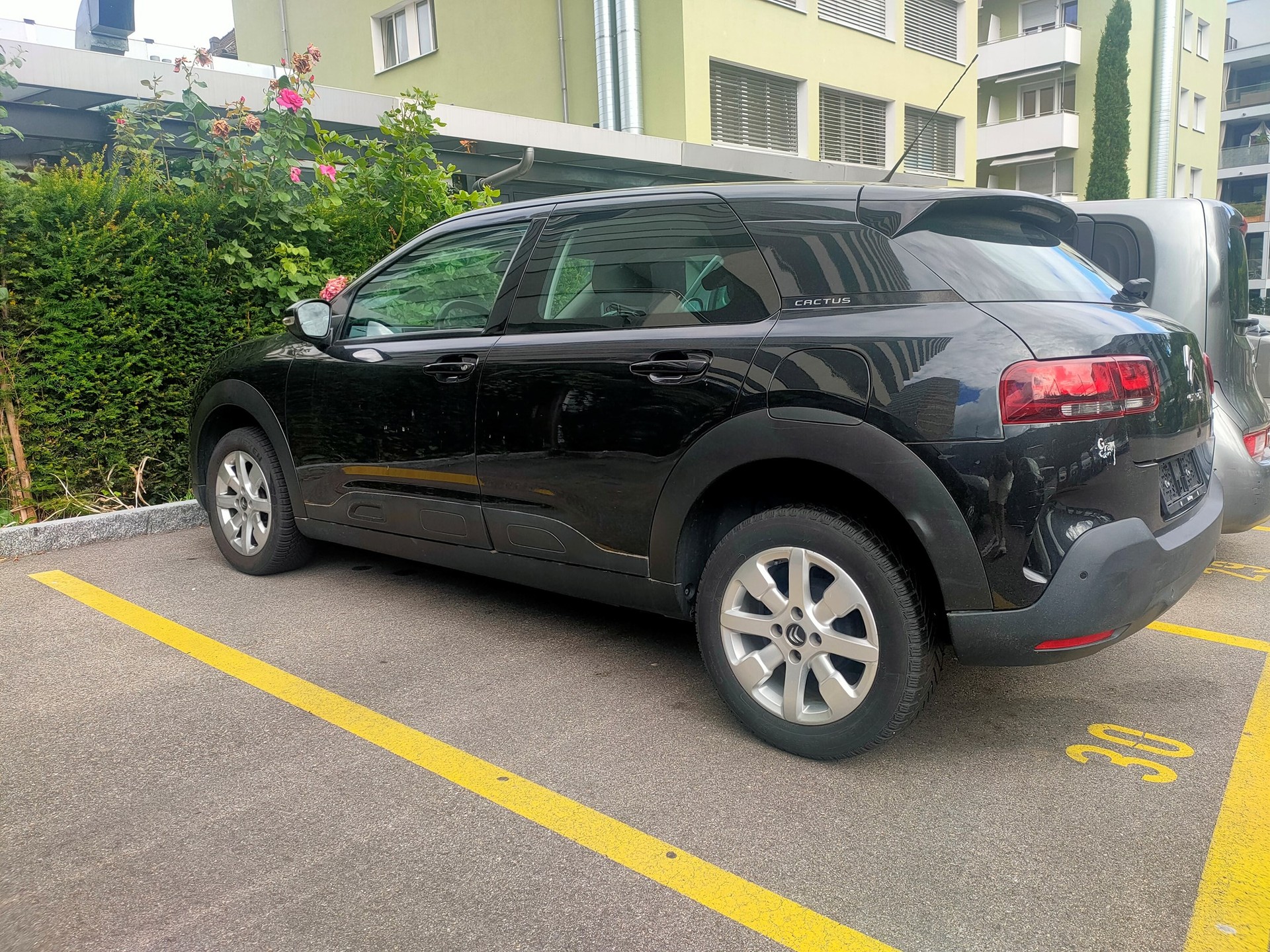 CITROEN C4 Cactus 1.2 Pure Tech Feel-image-6