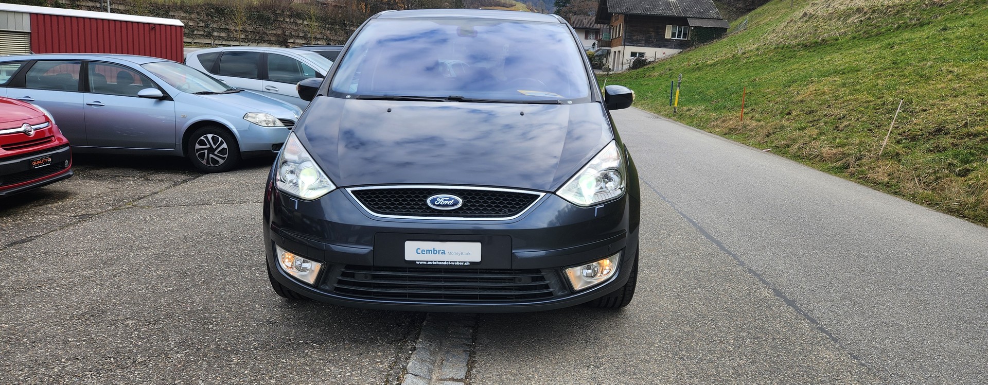 FORD Galaxy 2.0 TDCi Ghia Automatic-image-1