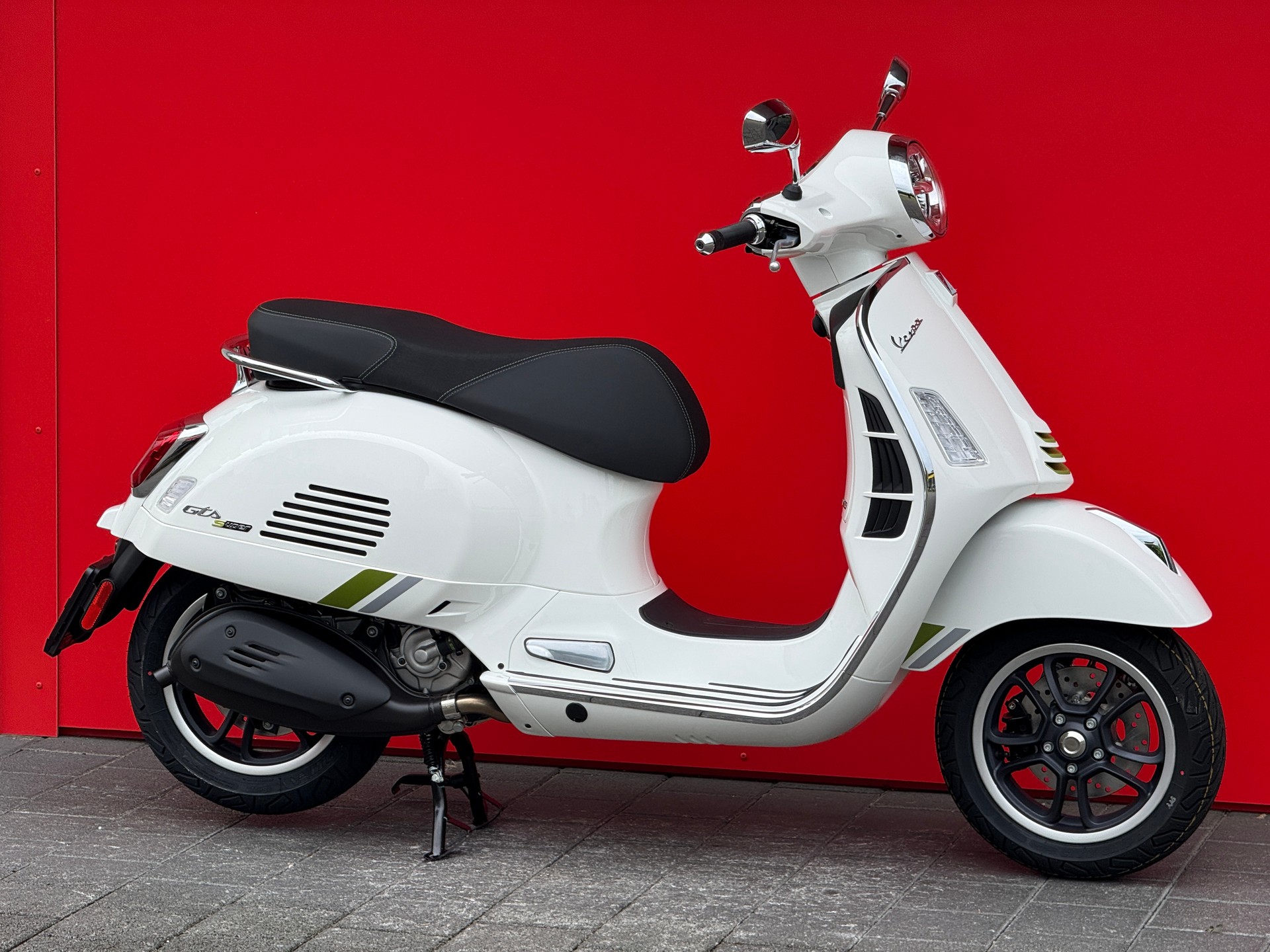 PIAGGIO Vespa GTS 310 Super Tech RST Euro 5+-image-3