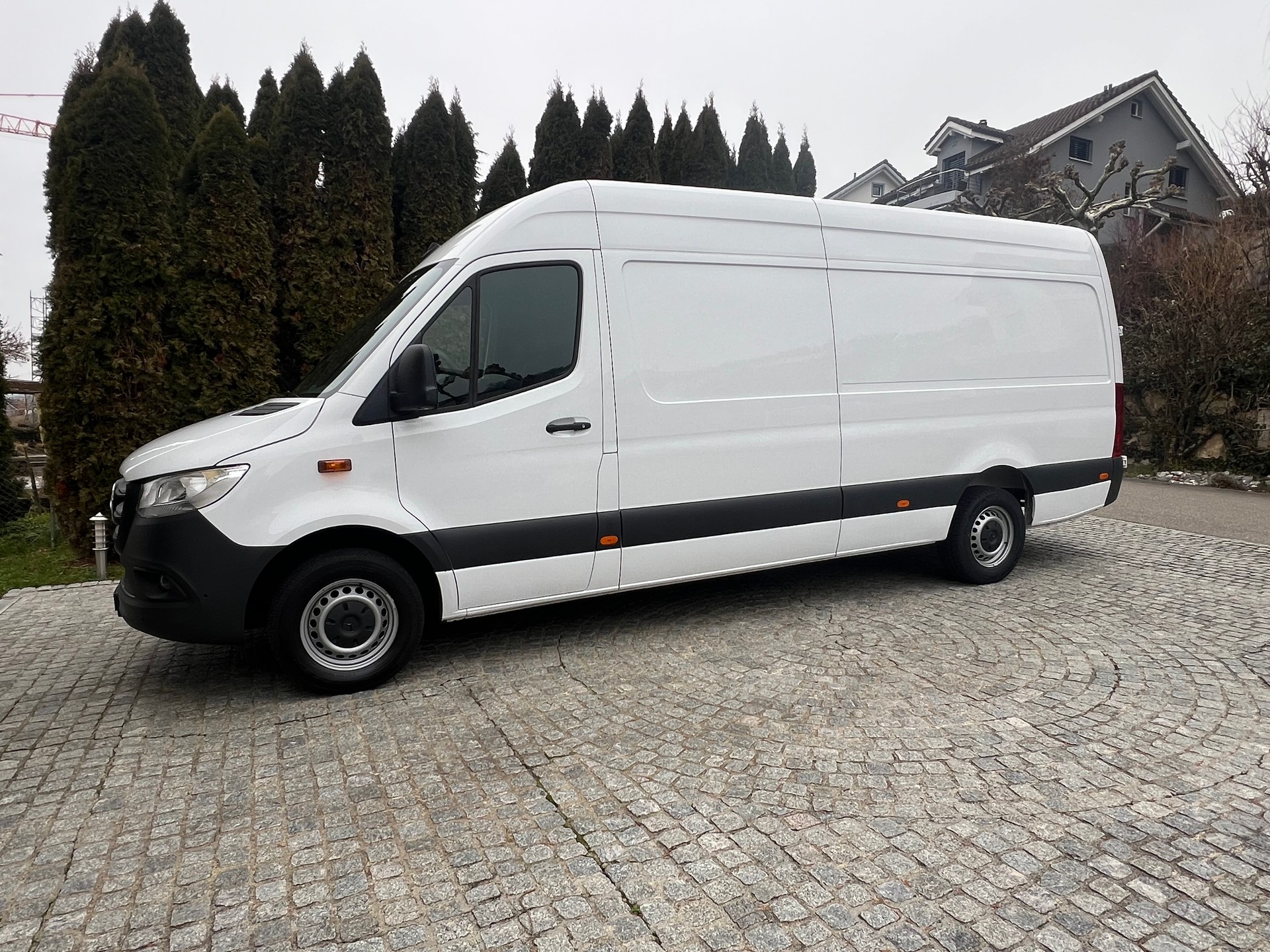 MERCEDES-BENZ Sprinter 317 CDI Lang-image-1