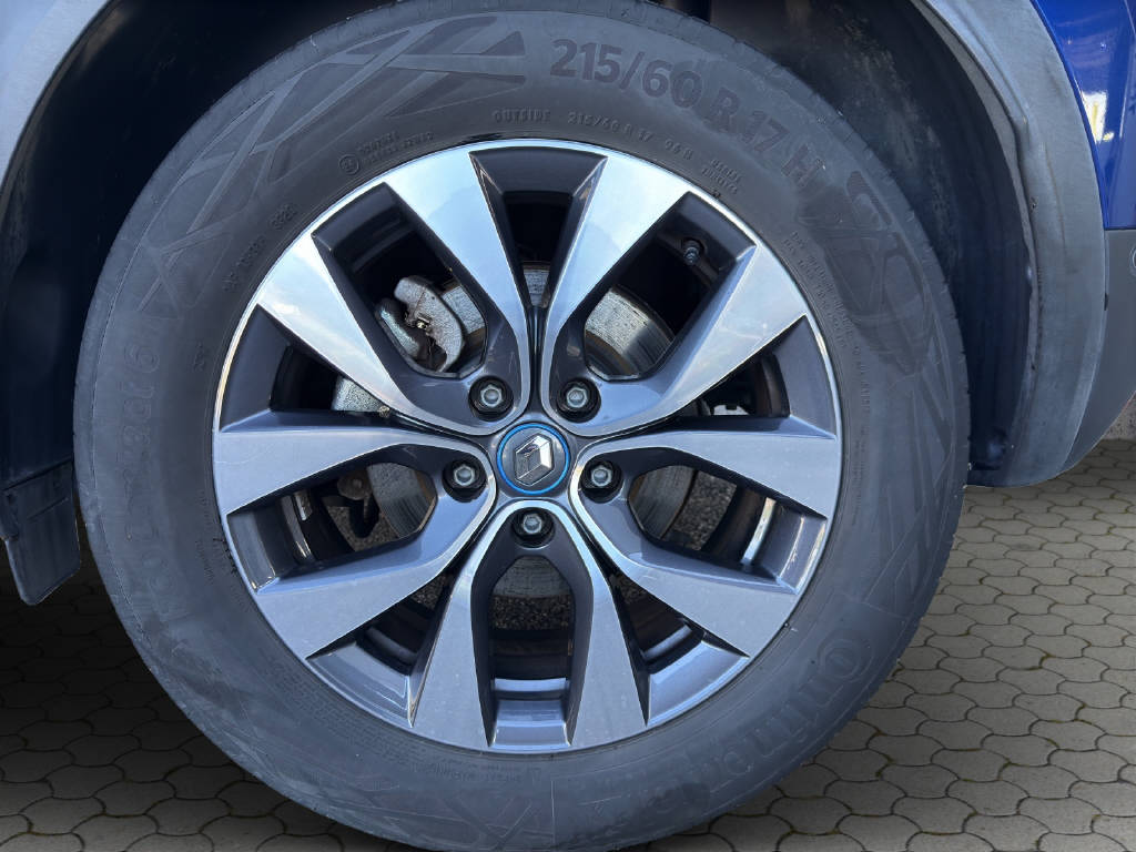 RENAULT Captur 1.6 E-Tech Plug-in Intens-image-14