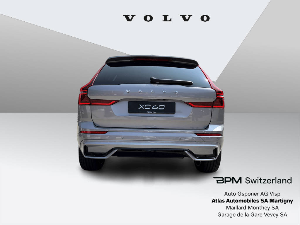 VOLVO XC60 2.0 T6 TE Ultra Dark eAWD-image-4