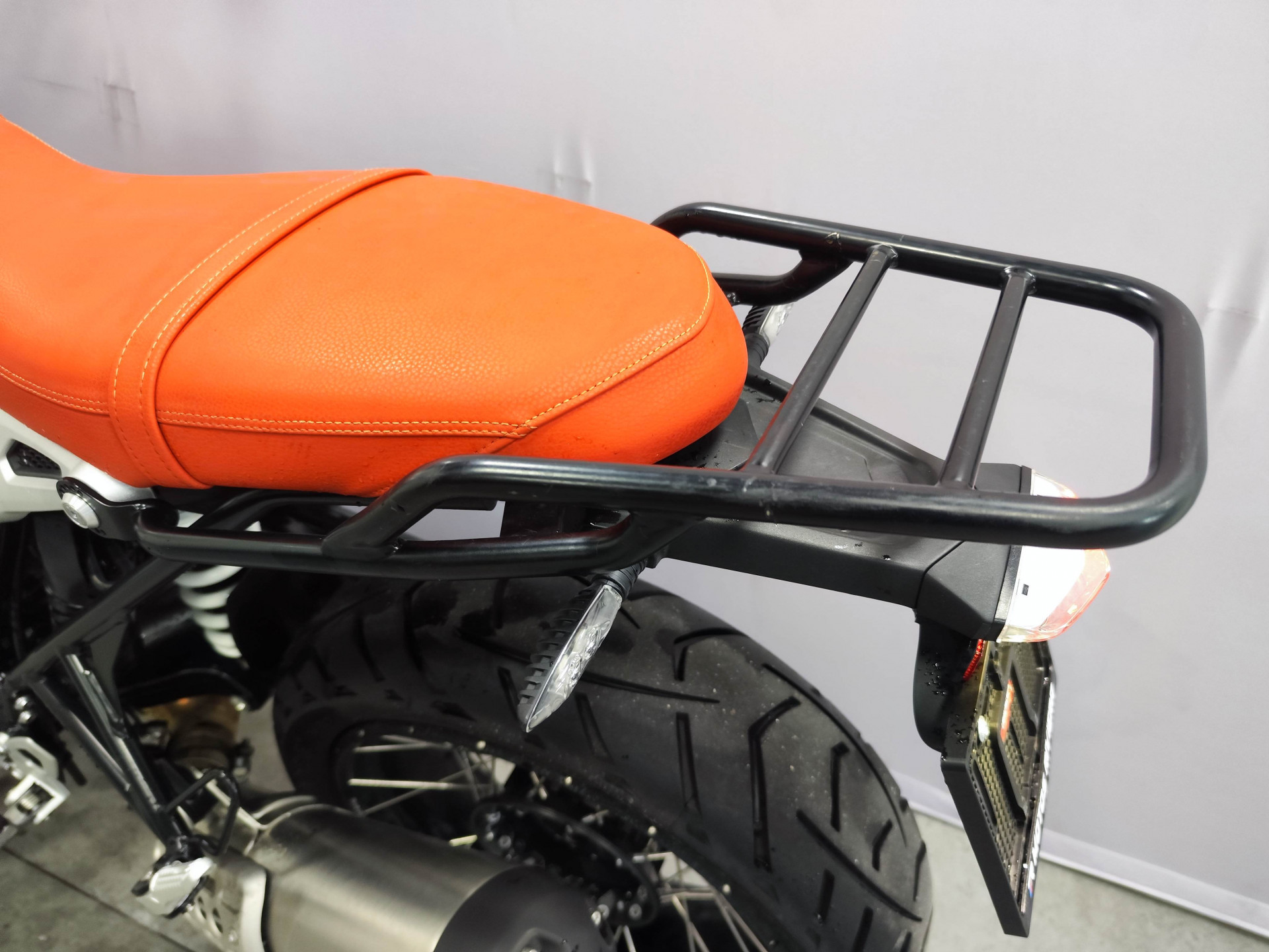 BMW R nineT Urban G/S-image-9