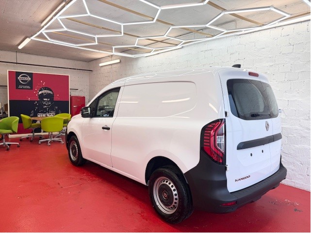 RENAULT Kangoo Van 1.5 dCi Standard 95 Extra-showroom-element-2