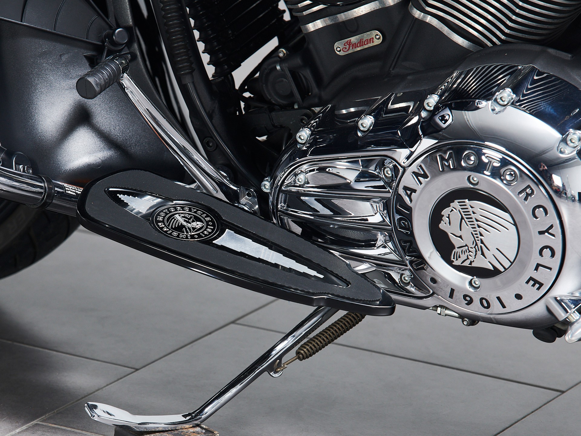 INDIAN Roadmaster-image-4