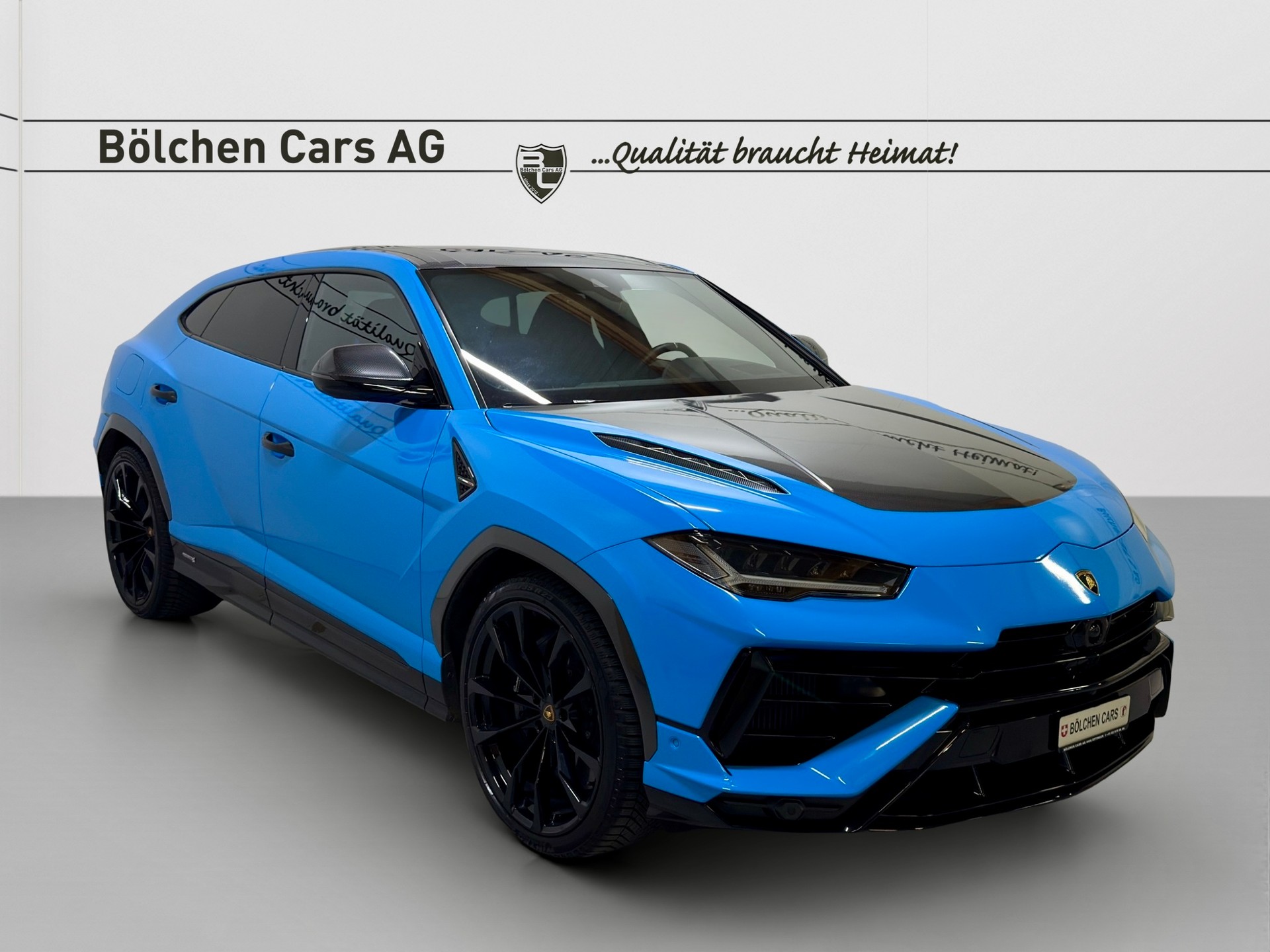 LAMBORGHINI Urus S E-Gear
