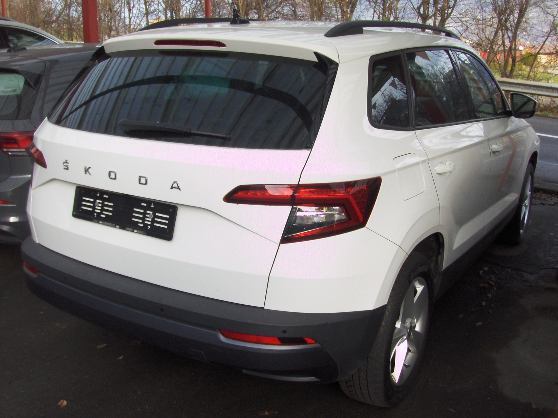 SKODA Karoq 2.0 TDI CR Ambition 4x4 DSG-image-3