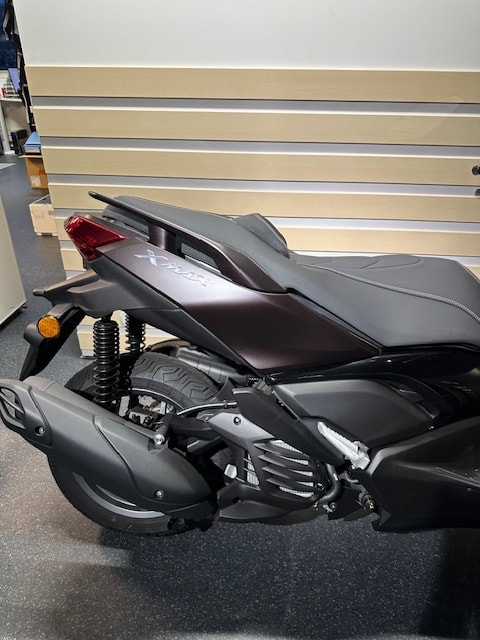 YAMAHA X-Max YP 125 Tech Max-image-4