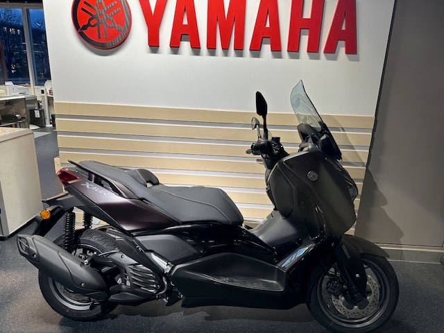 YAMAHA X-Max YP 125 Tech Max-image-0