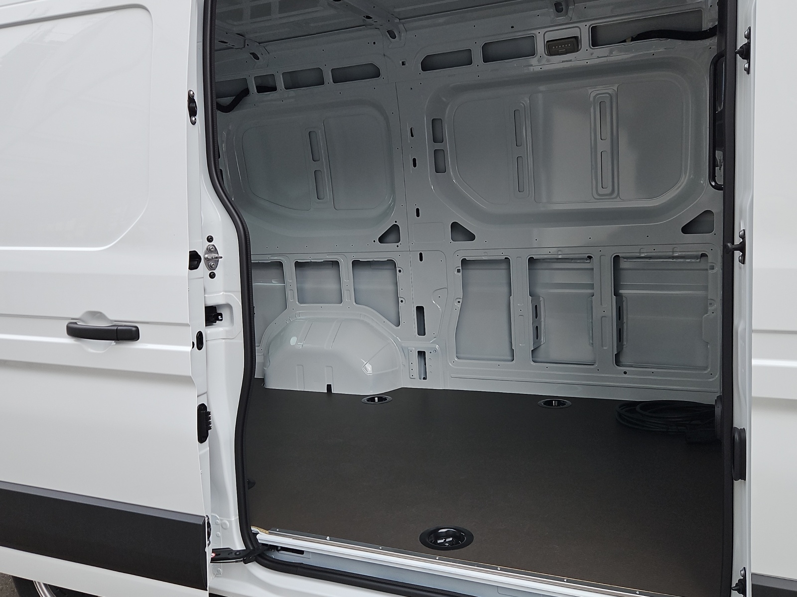 NISSAN Interstar 3.5 Kaw. L2H2 EV87 22 kW Acenta-image-14