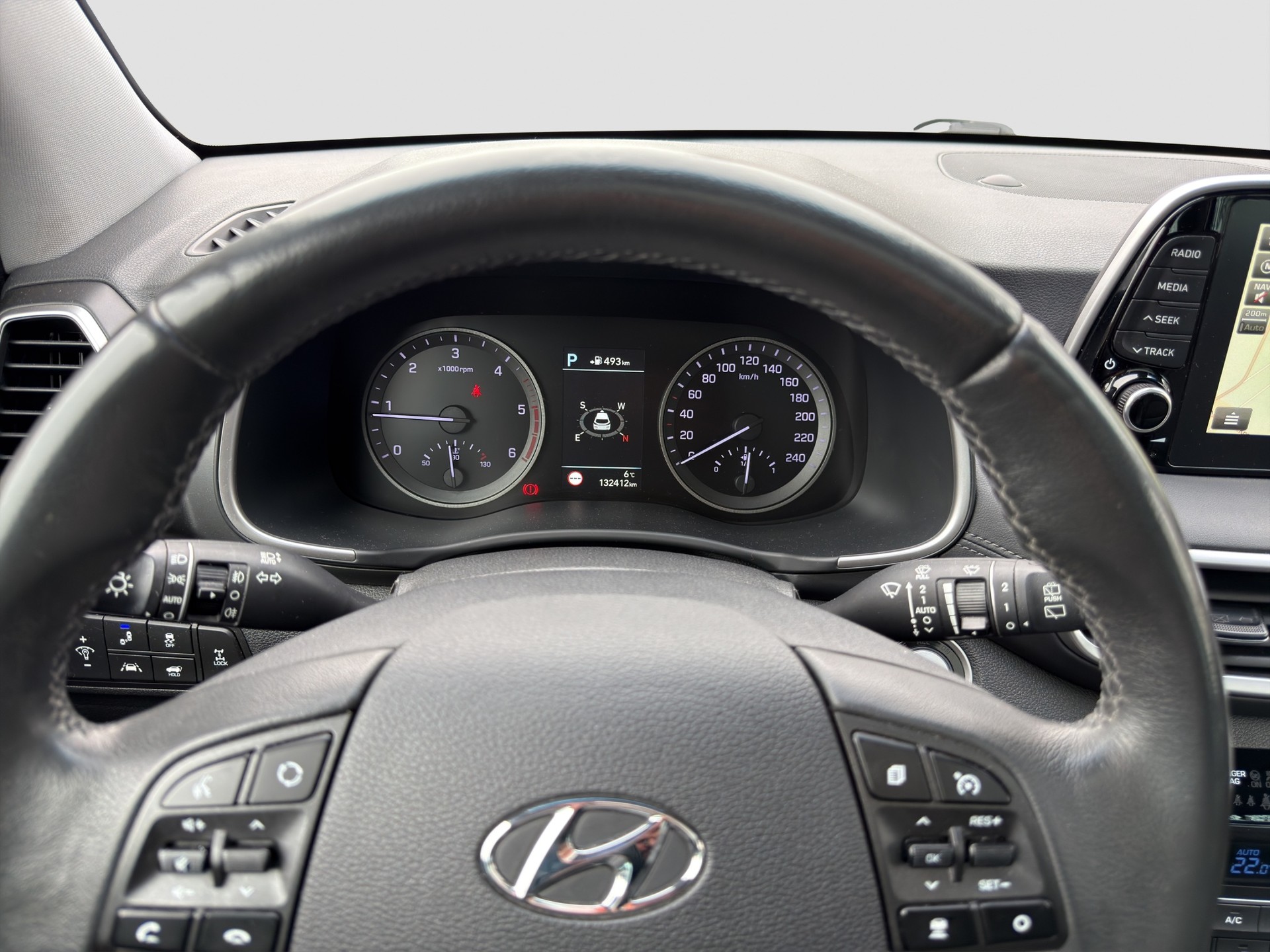 HYUNDAI Tucson 2.0 CRDI Vertex Mild Hybrid 4WD Automatic-image-12